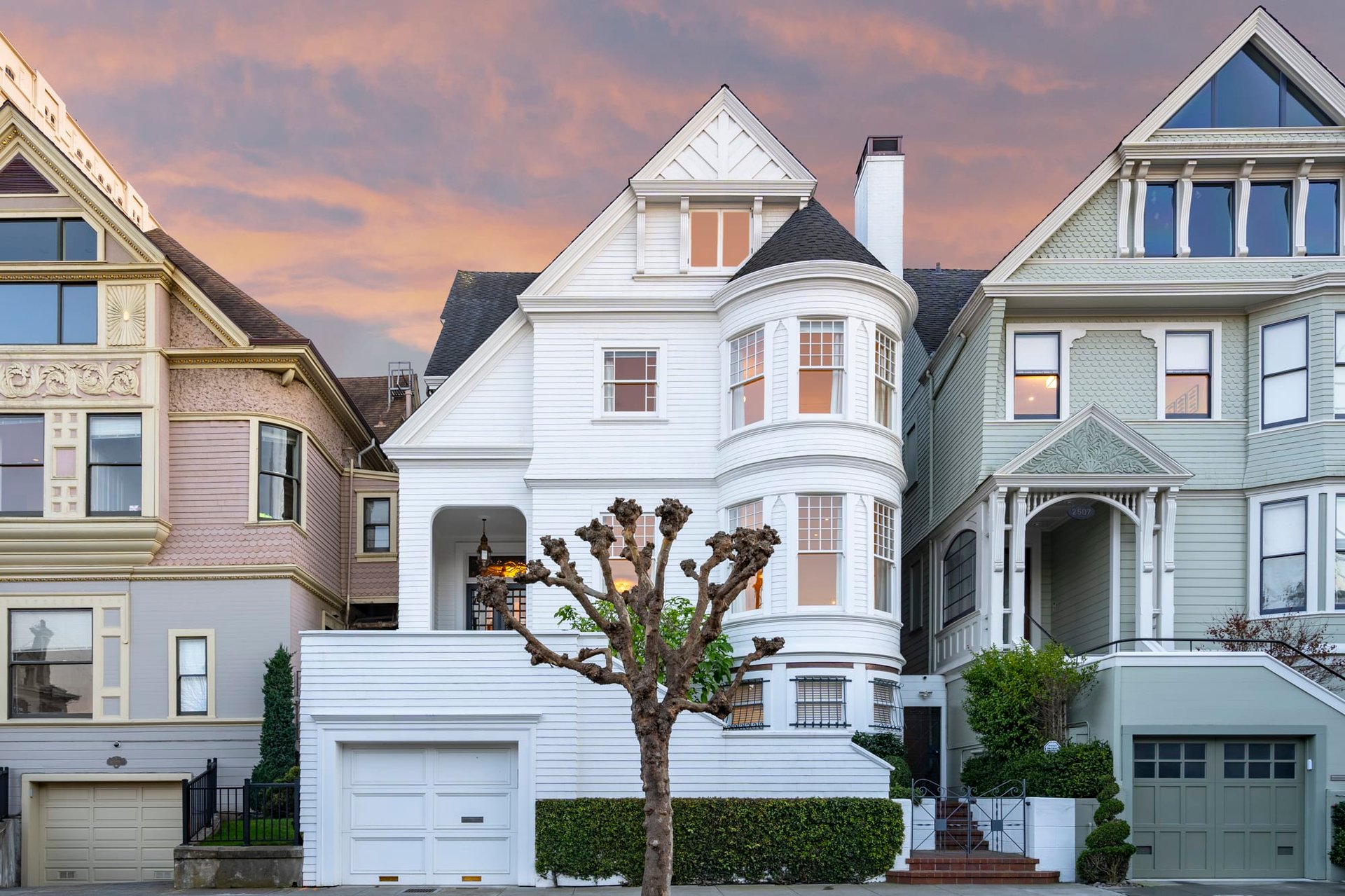 2505 Pacific Ave