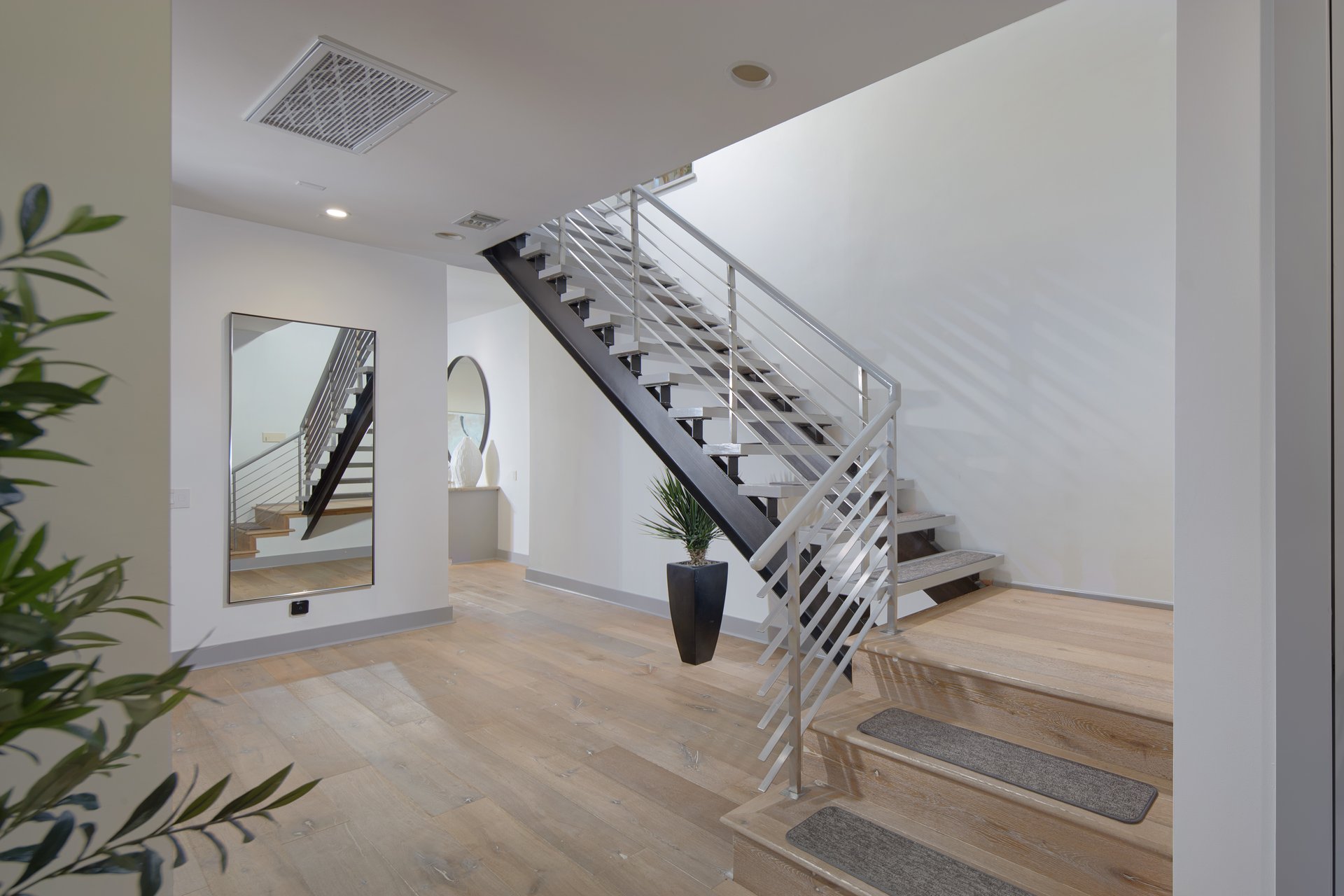 1415 Coral Drive