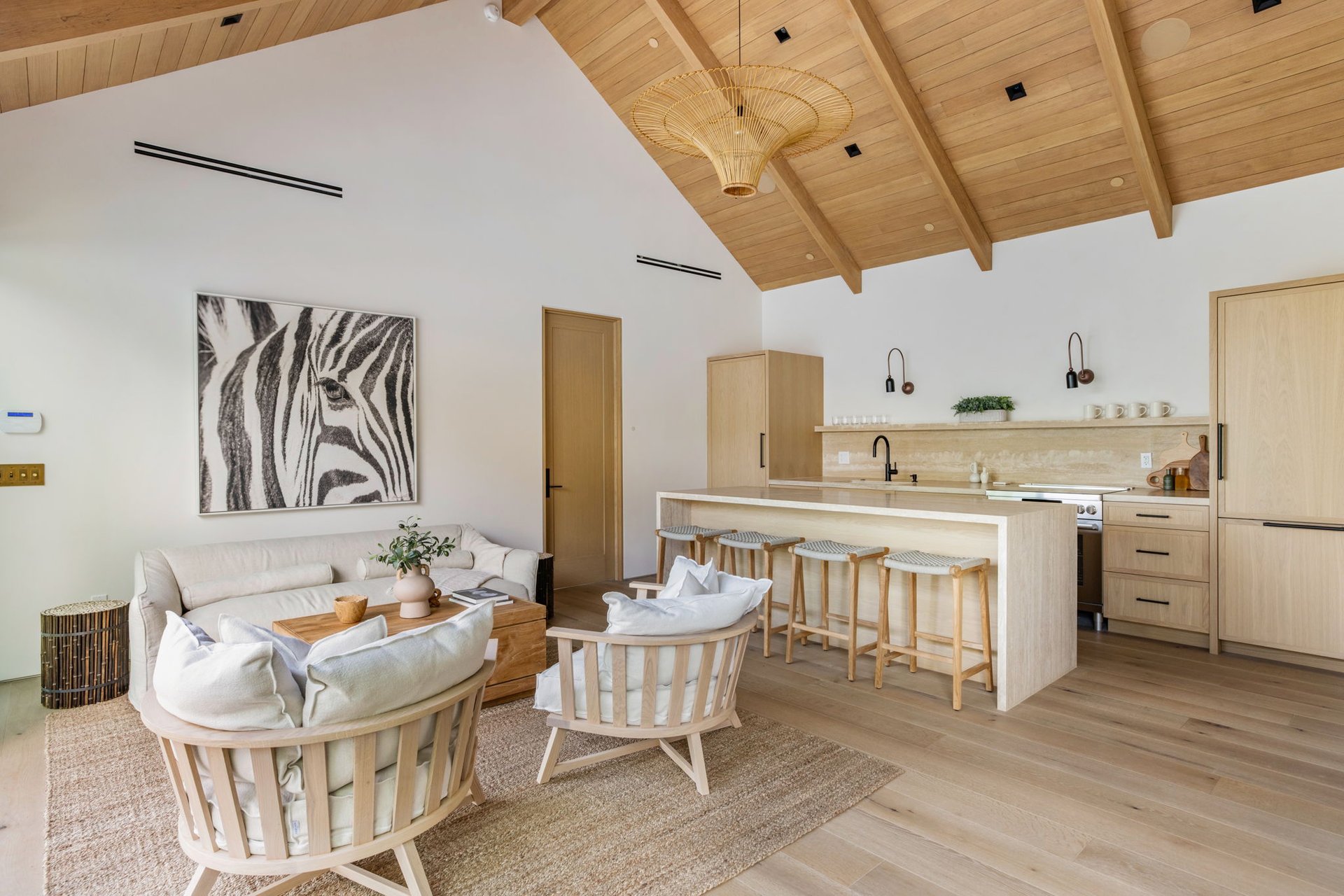 The Viewcrest Lodge in Studio City 