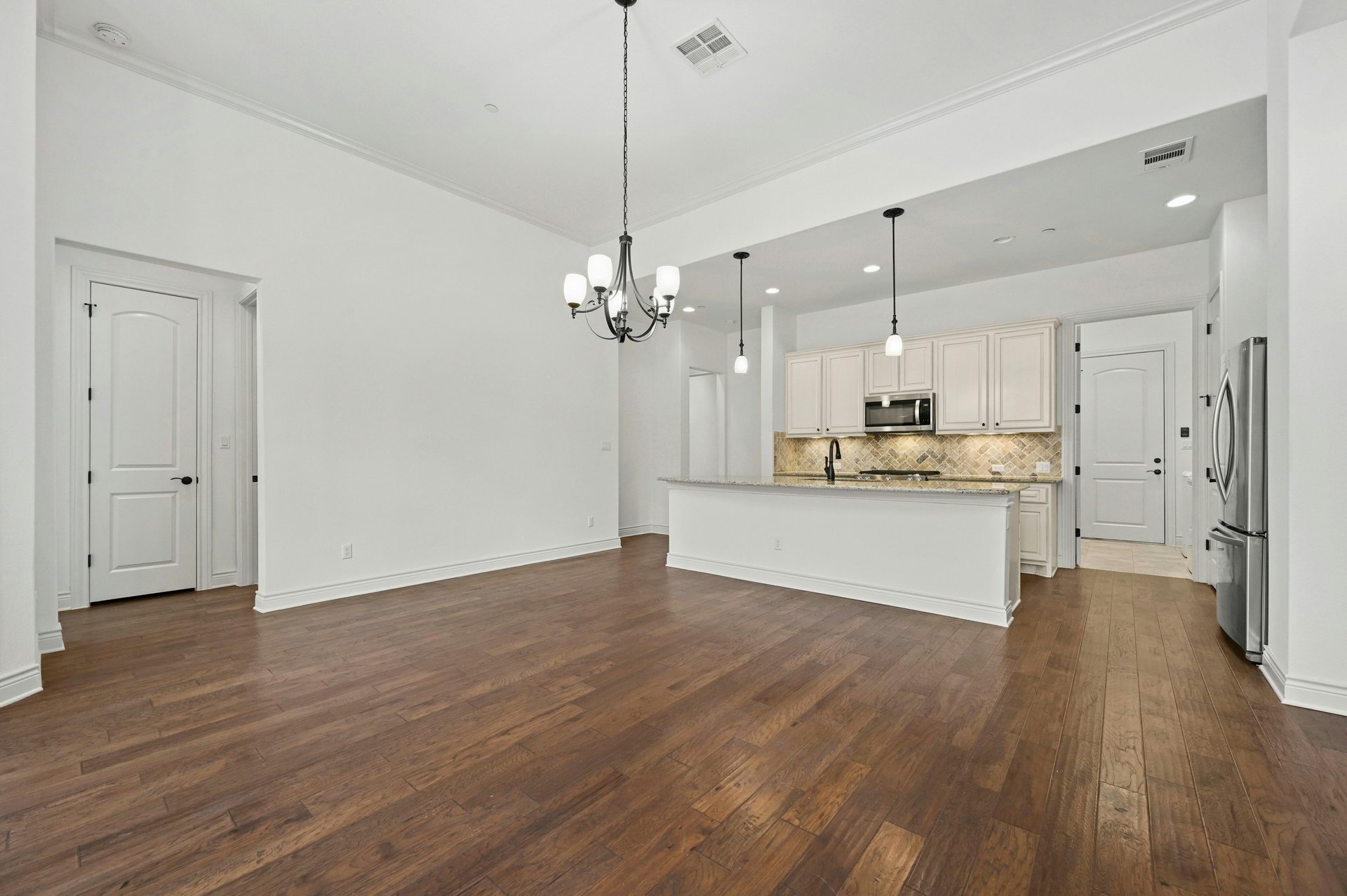 102 Gallia Drive #3