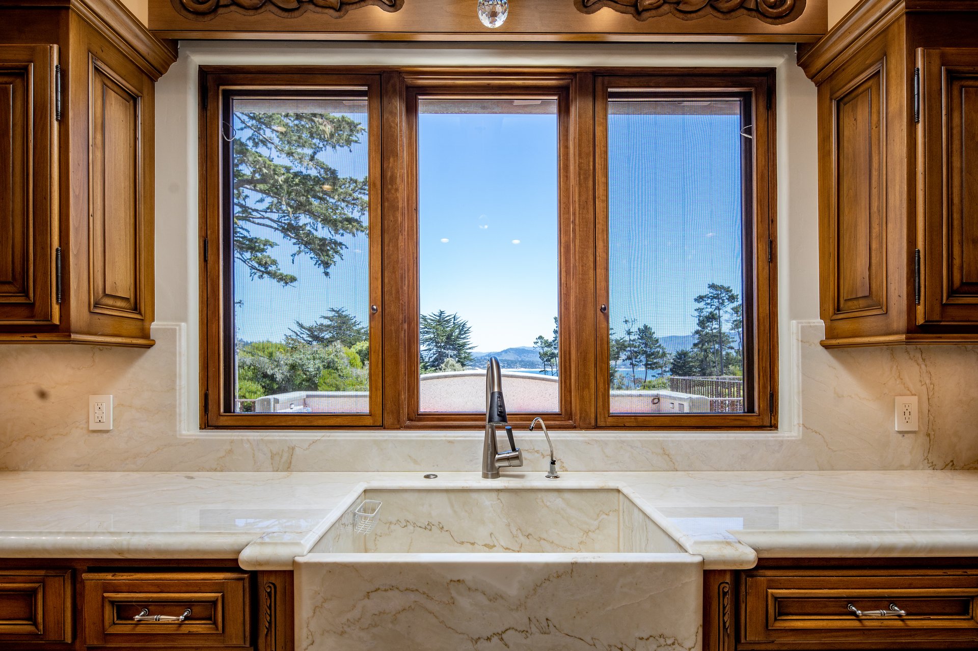 Hummingbird House - Premier Pebble Beach Estate