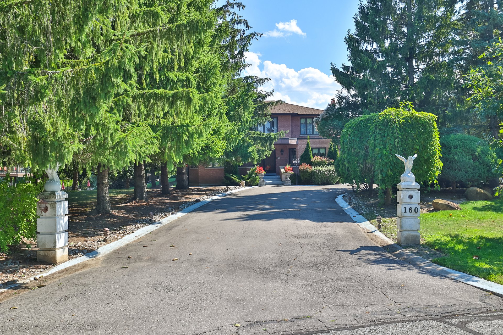 SOLD: Magnificent Estate 