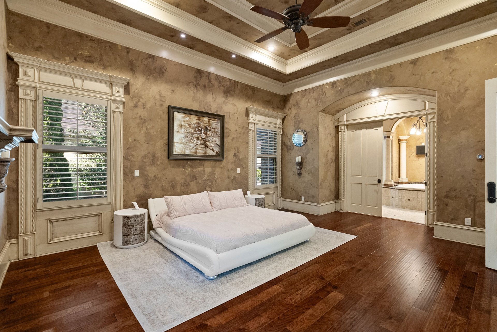106 Orle Dr