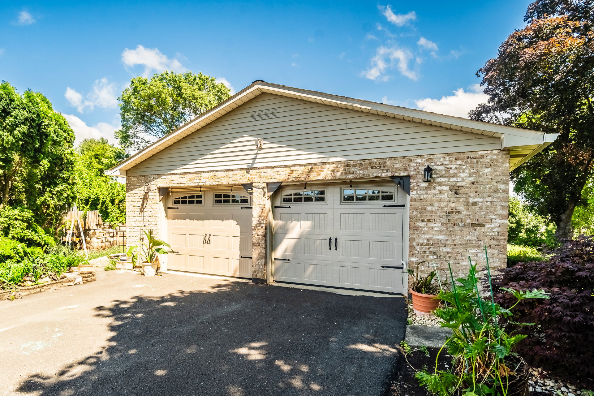 5324 Camp Meeting Road