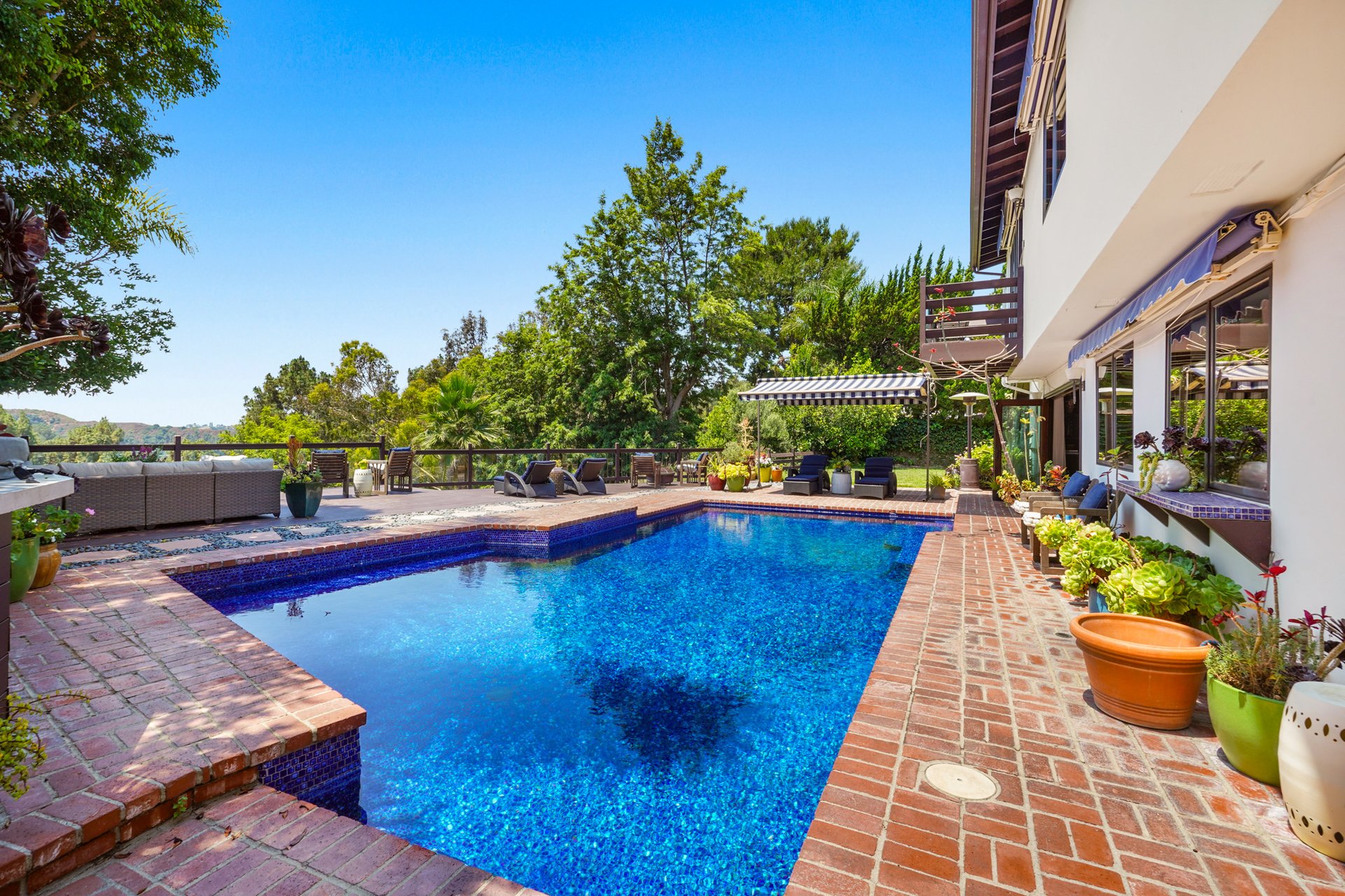 6312 Tahoe Drive