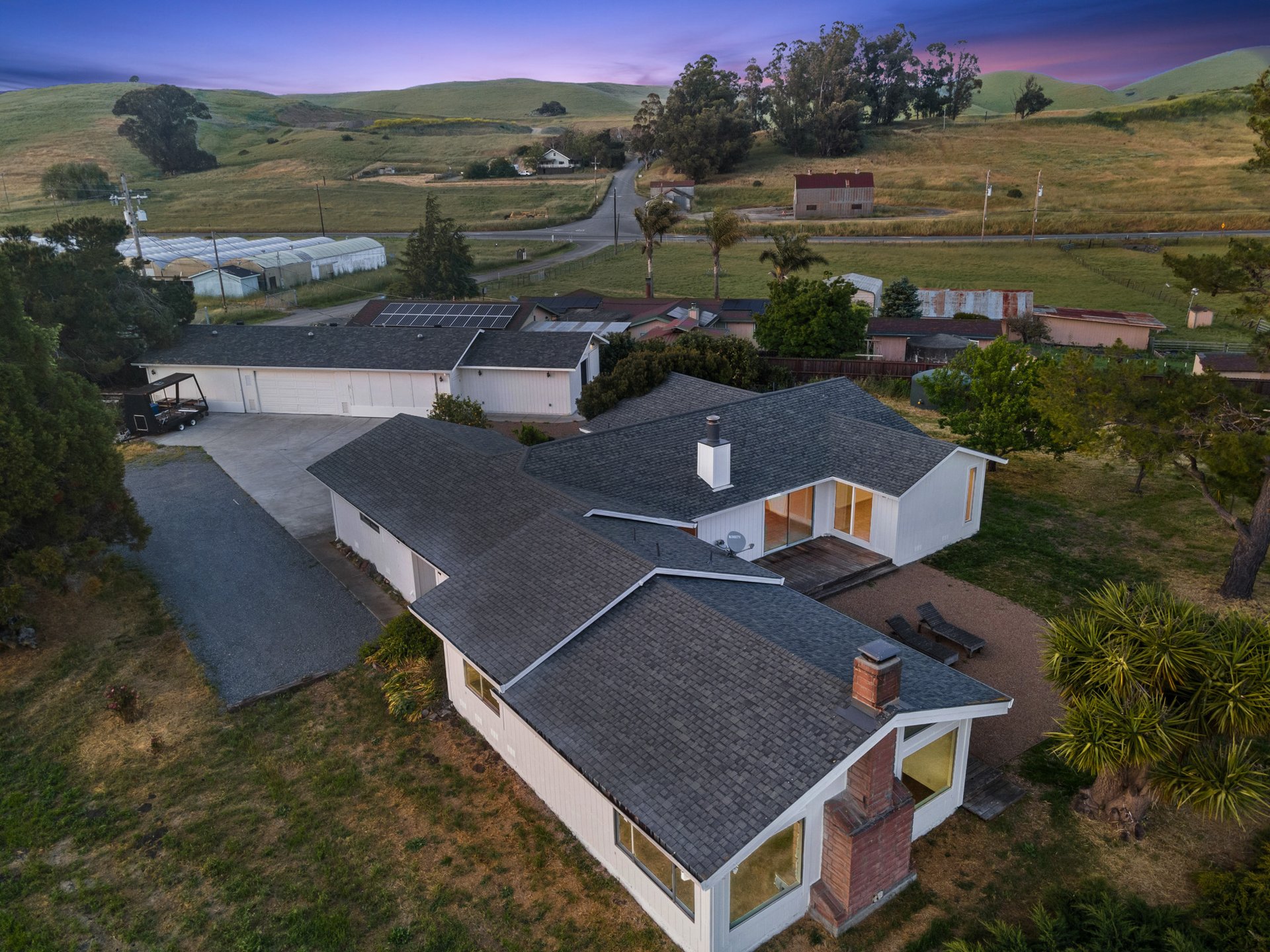 5082 Lakeville Hwy