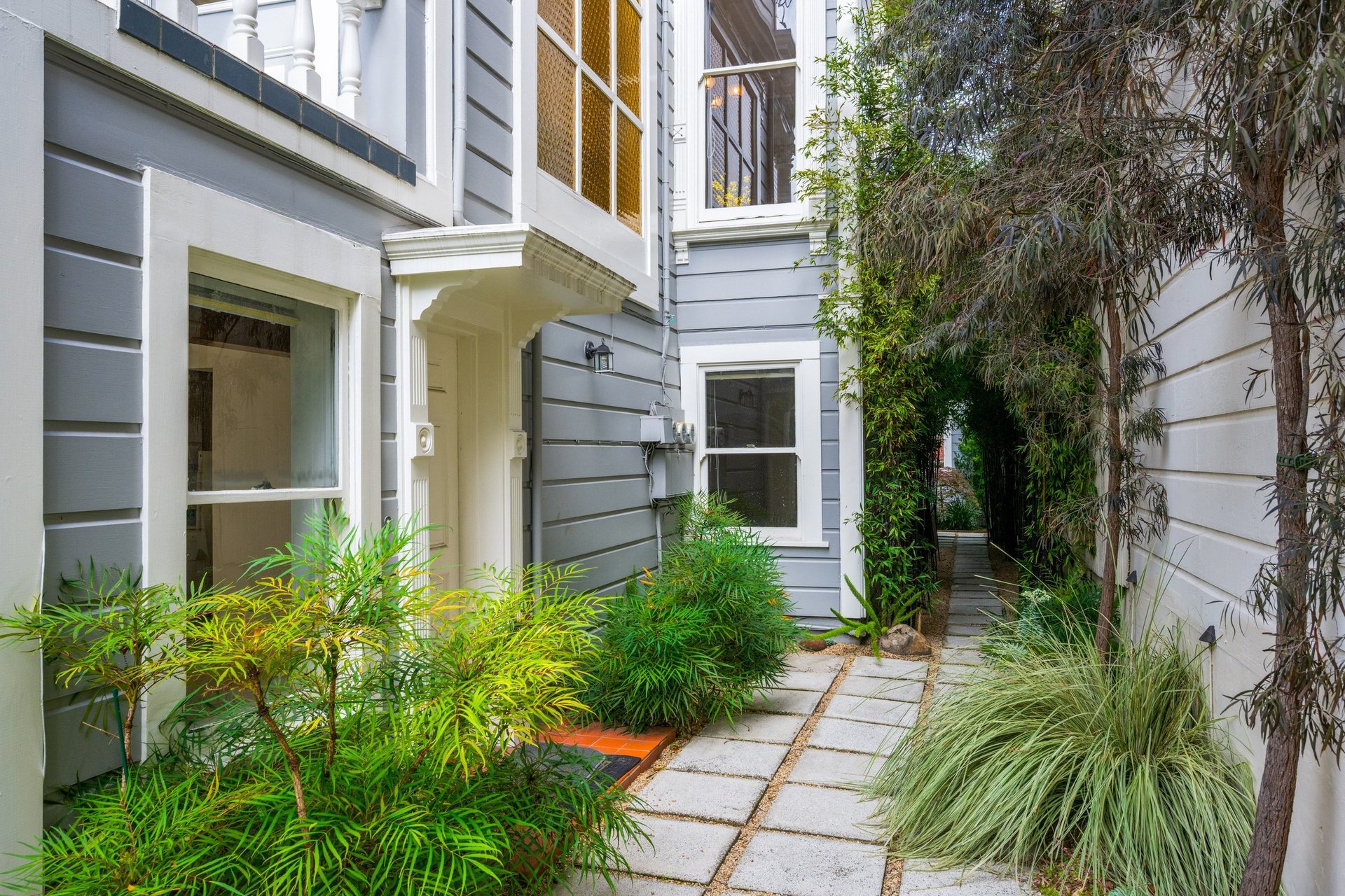 436 Oak Street