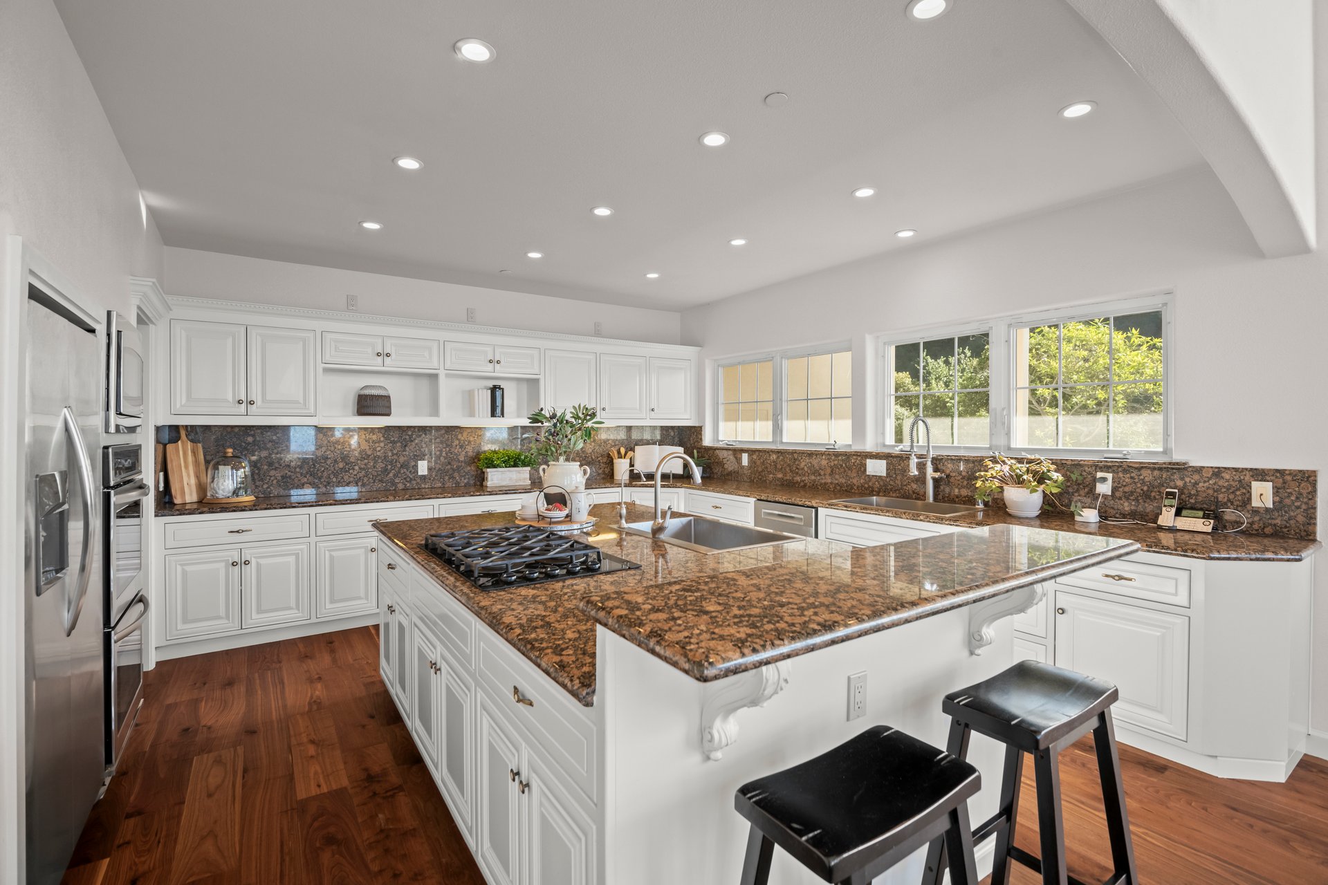 15940 Wildcat Ridge