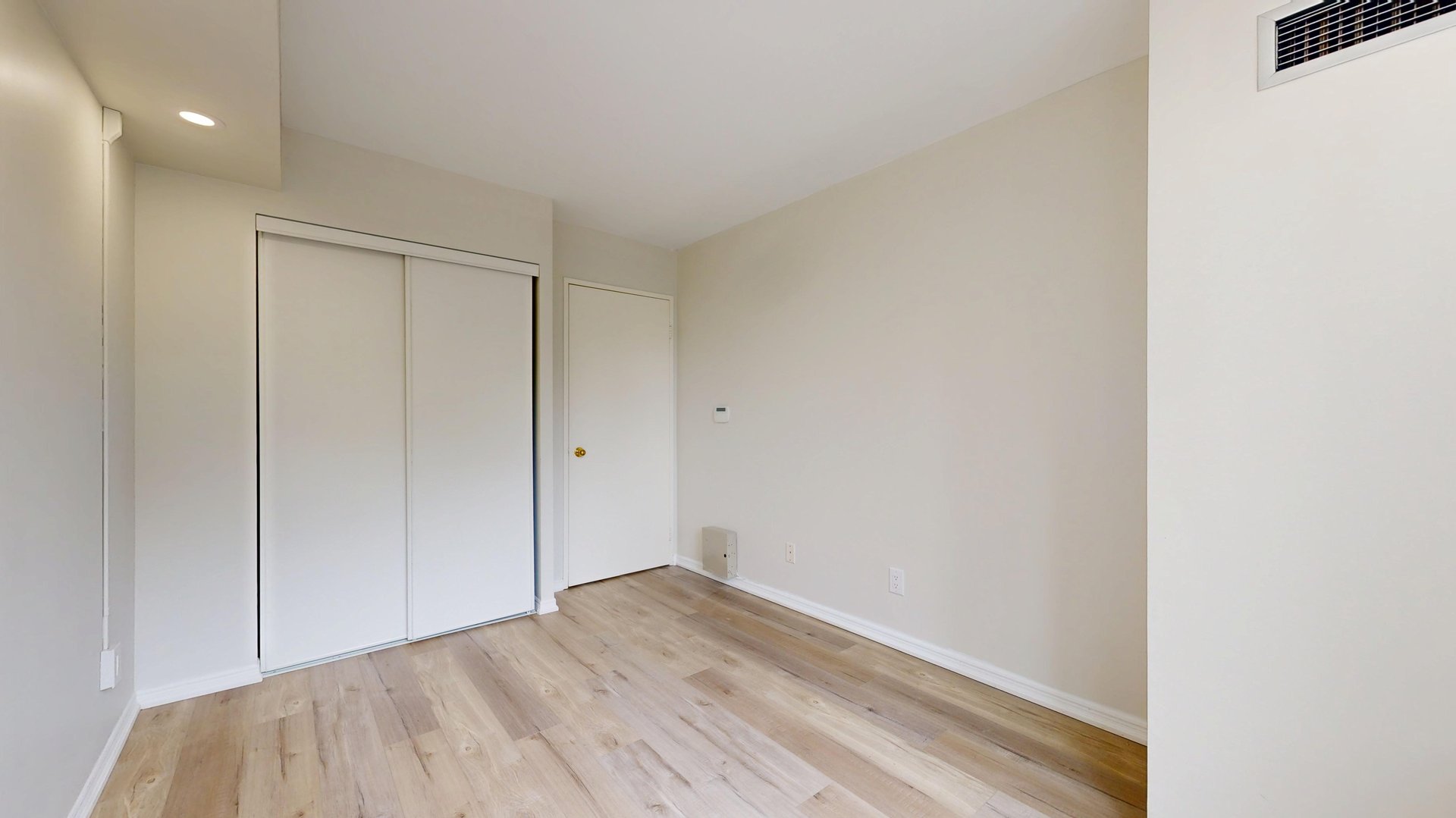 81 Townsgate Drive 211