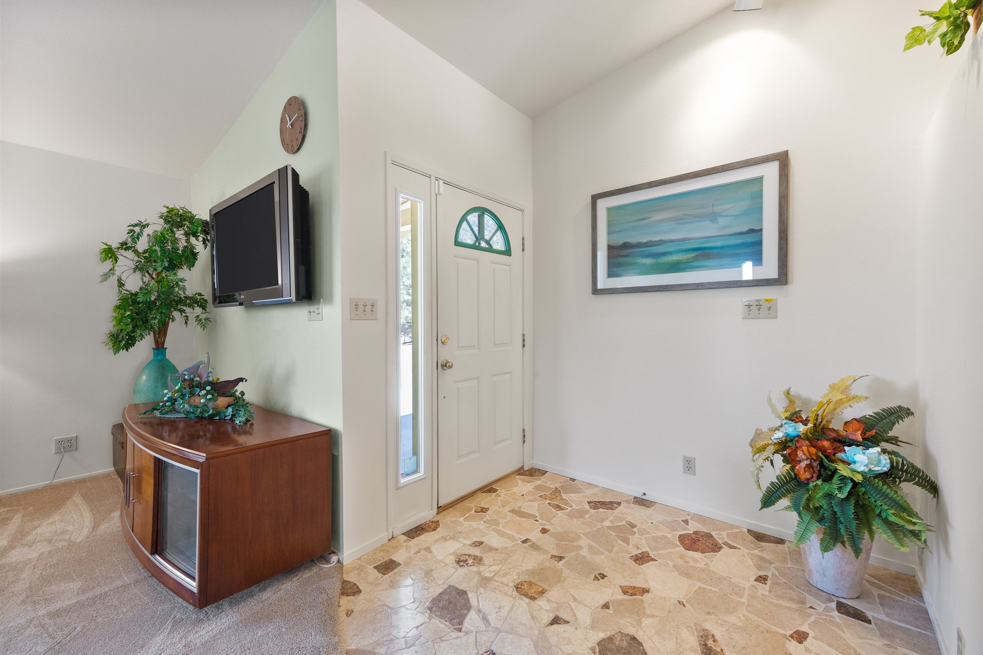 Panoramic Mountain Views in West Golden Hills — 21725 Mountain Drive, Tehachapi