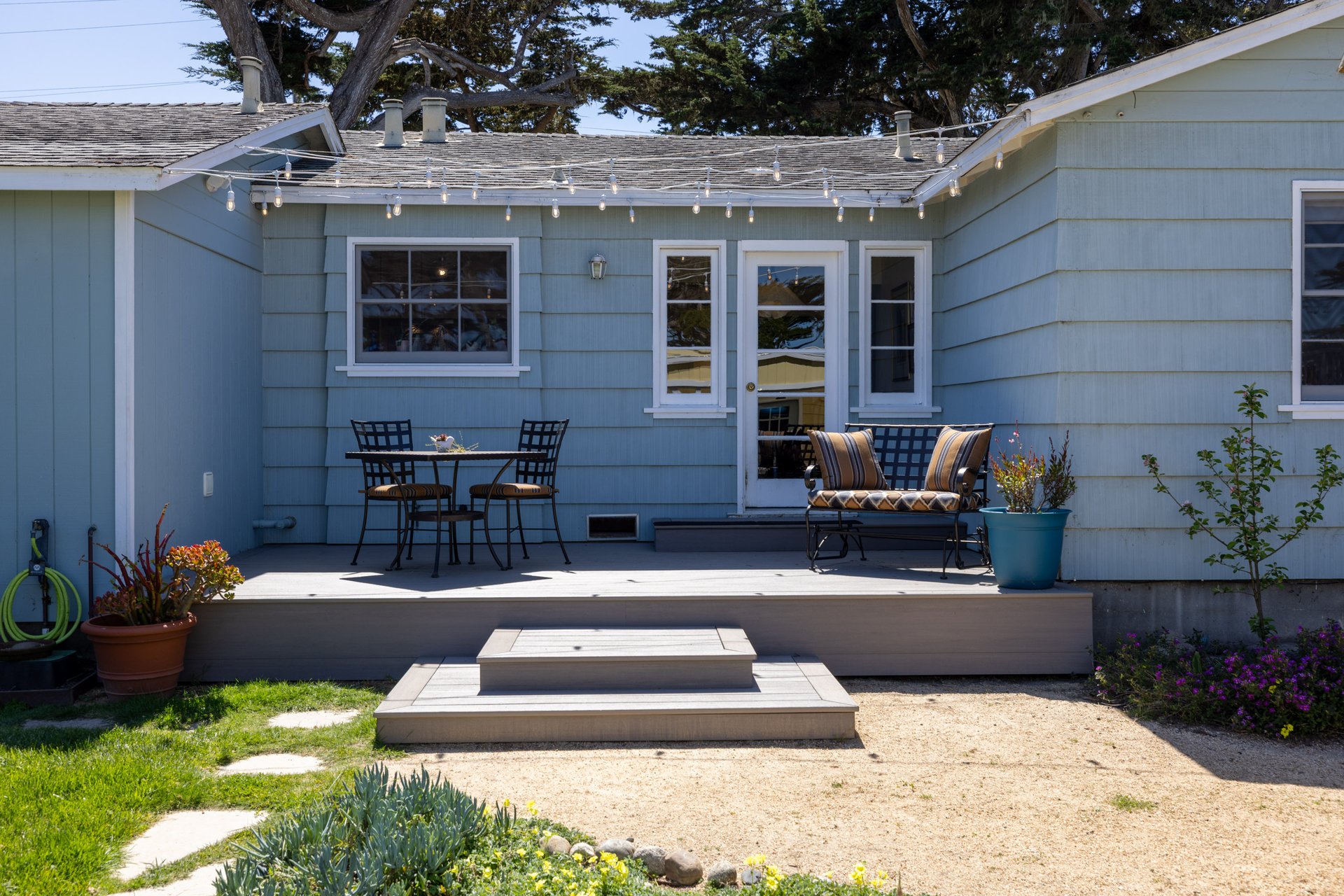 Charming Pacific Grove Cottage