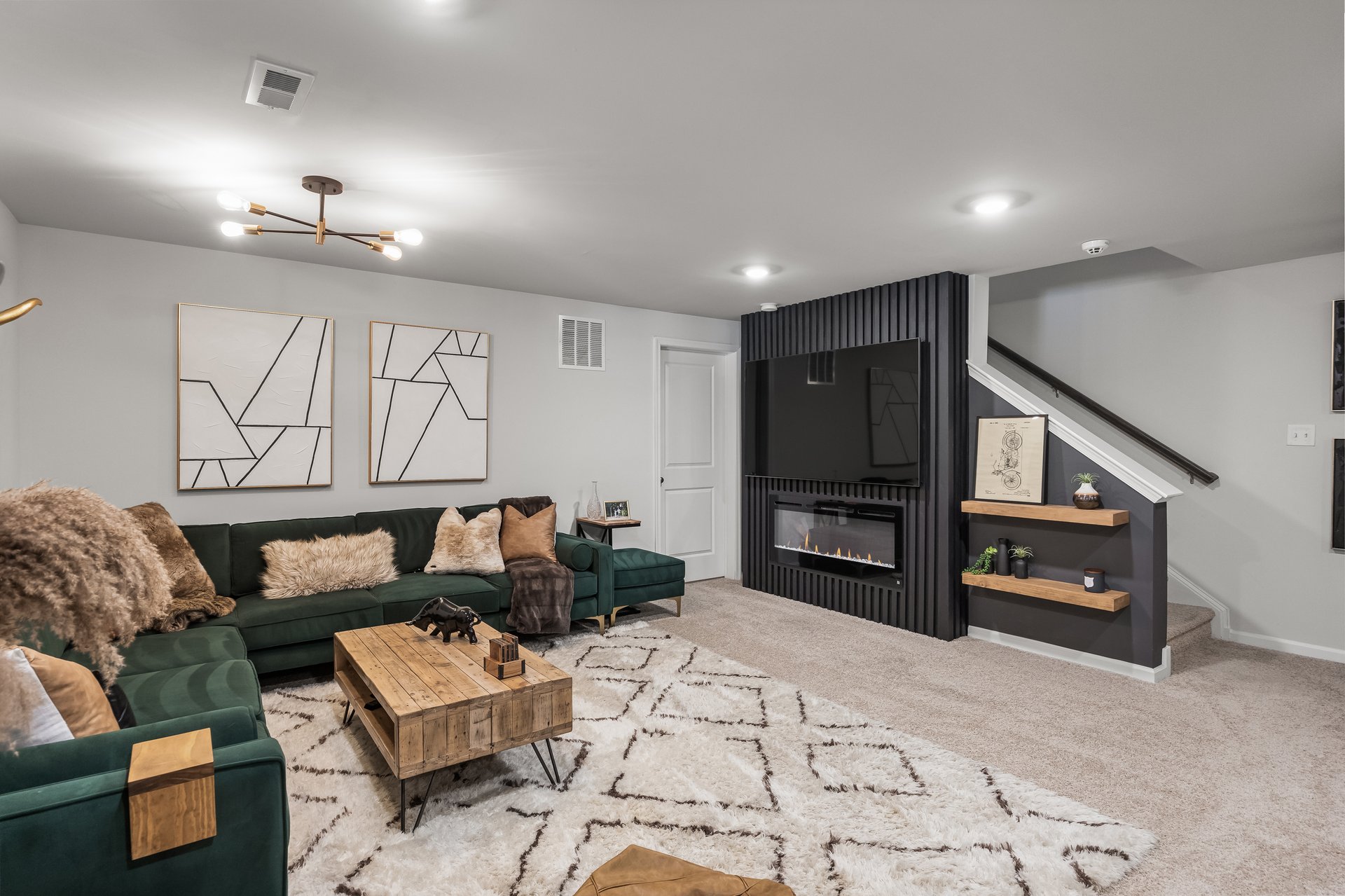 87 Westmont Dr