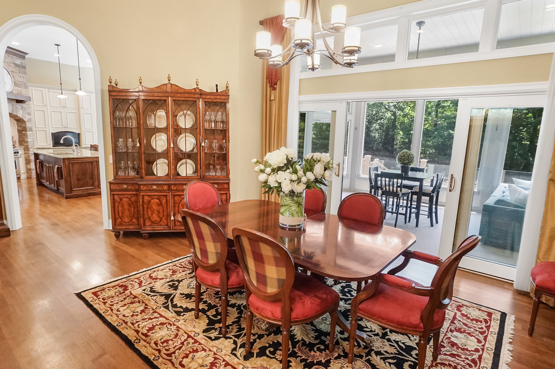 12172 Woodline