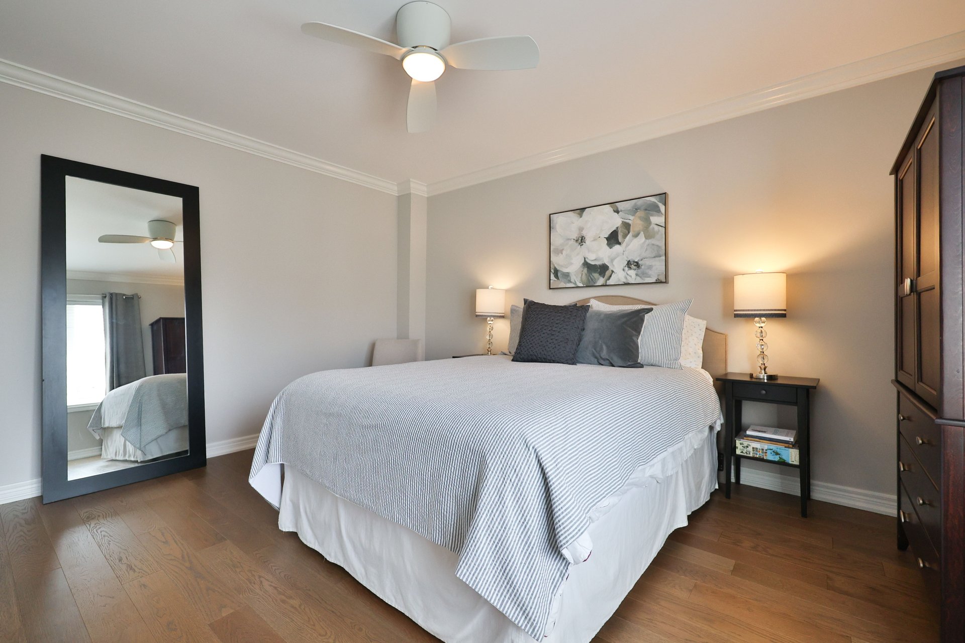 34-2400 Neyagawa Boulevard, Oakville