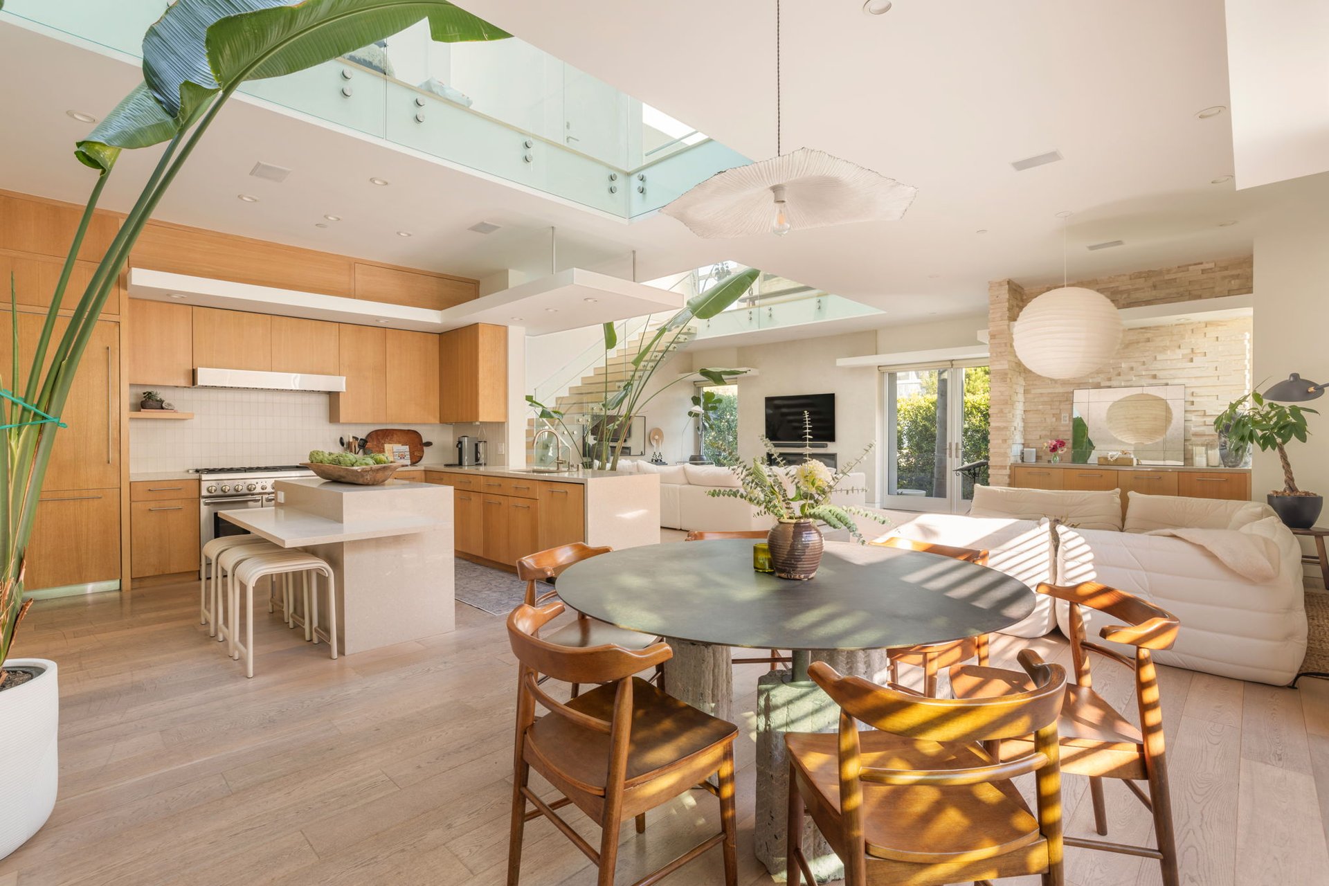 2413 Wilson Ave, Venice 