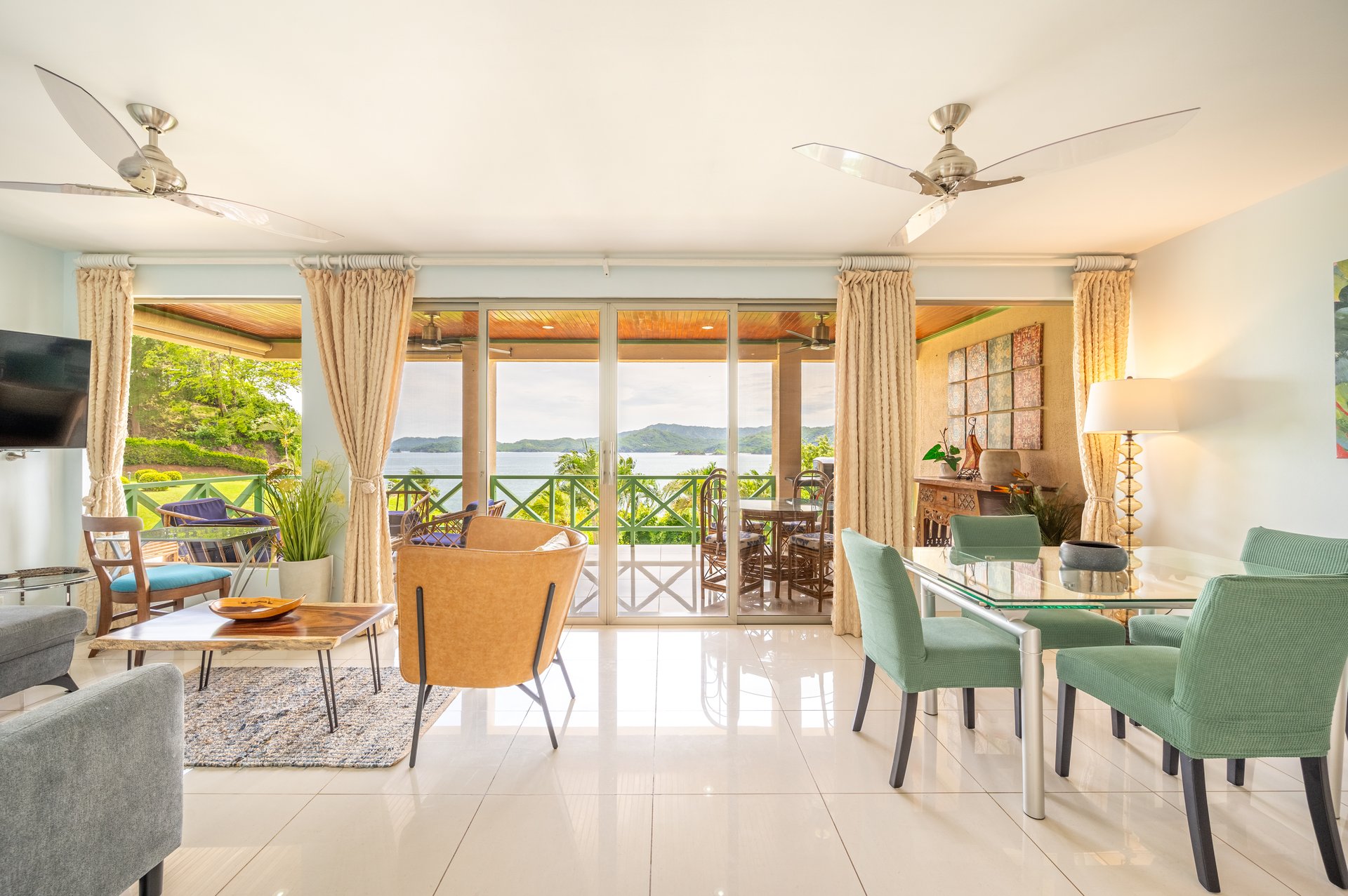 Punta Plata 504 | Ocean-View Beachfront Condo in Playa Flamingo