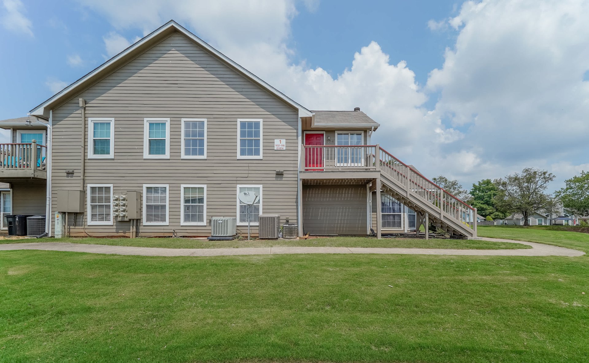 2 bedroom Condo in Madison City!!! Madison Towne Centre Community!
