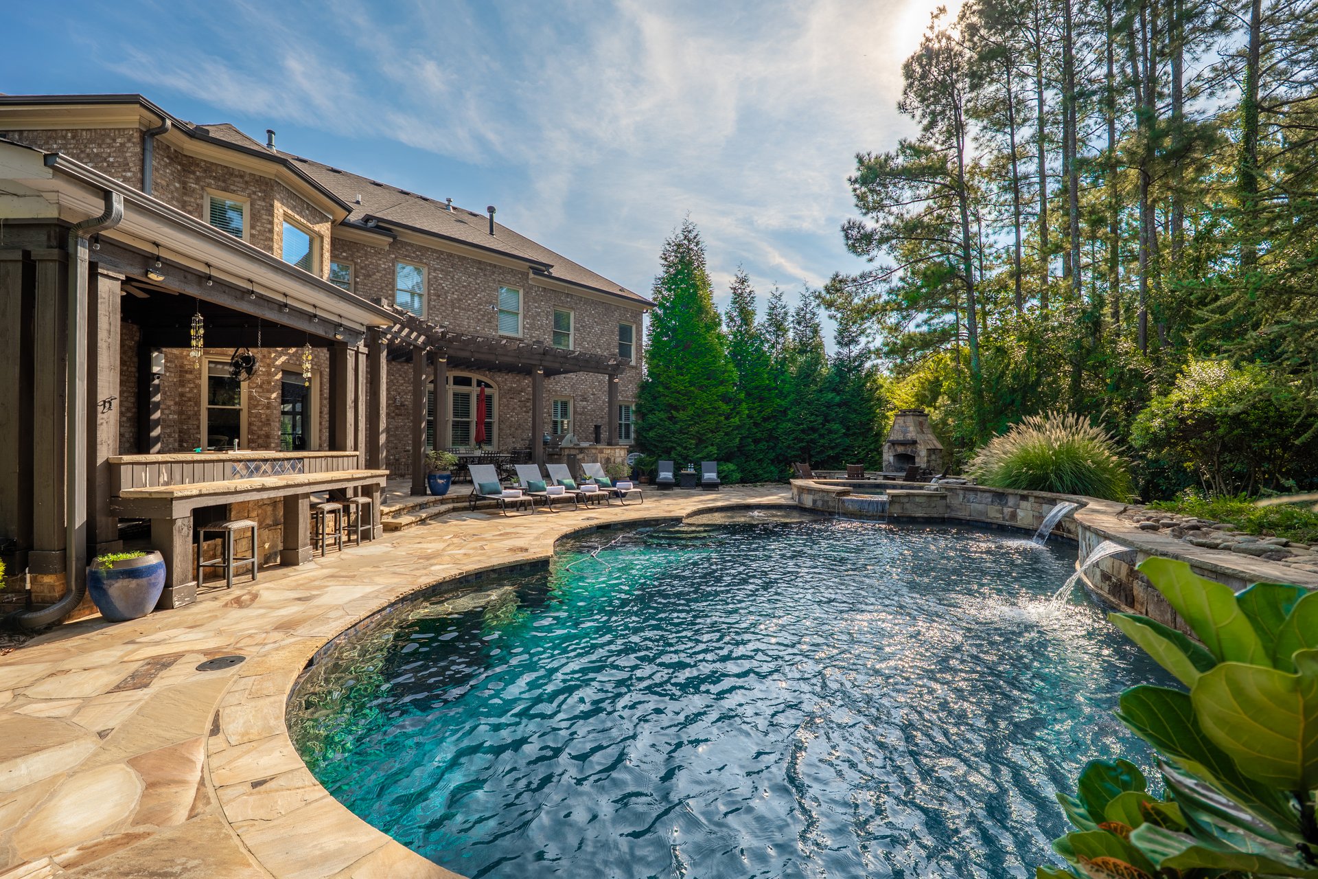 16555 Quayside Drive