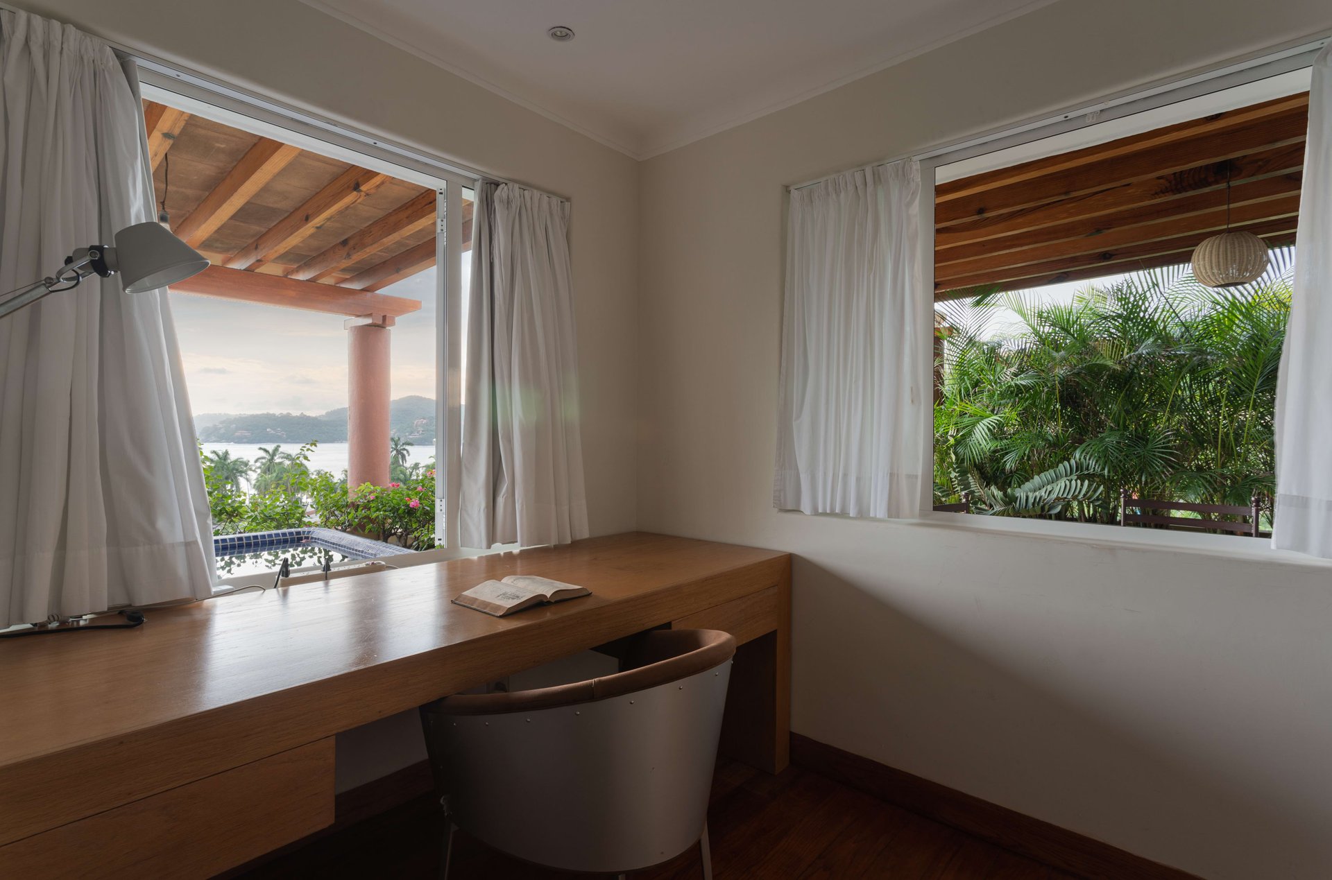 Villa del Sol 10 C (2 Story Penthouse)