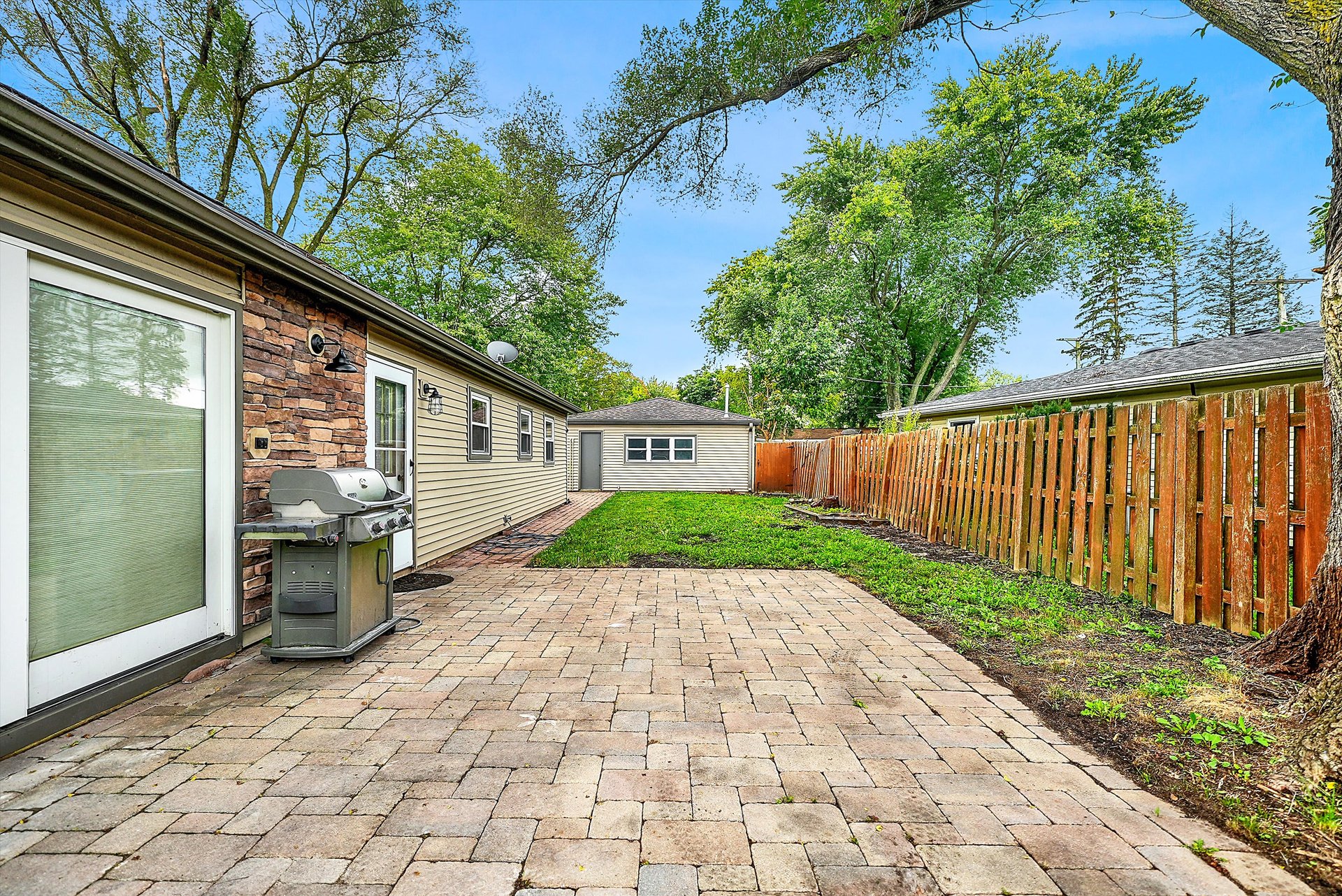 Private Address, Wauconda, IL 60084