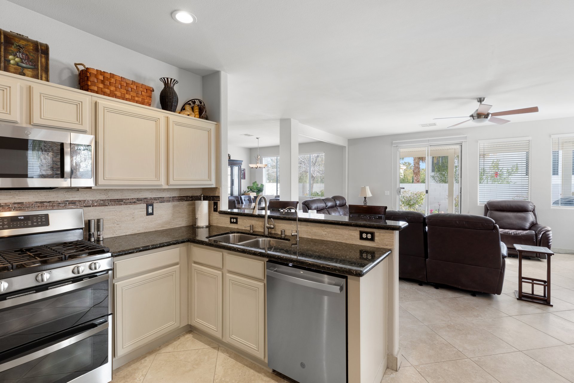 1804 Relate Court