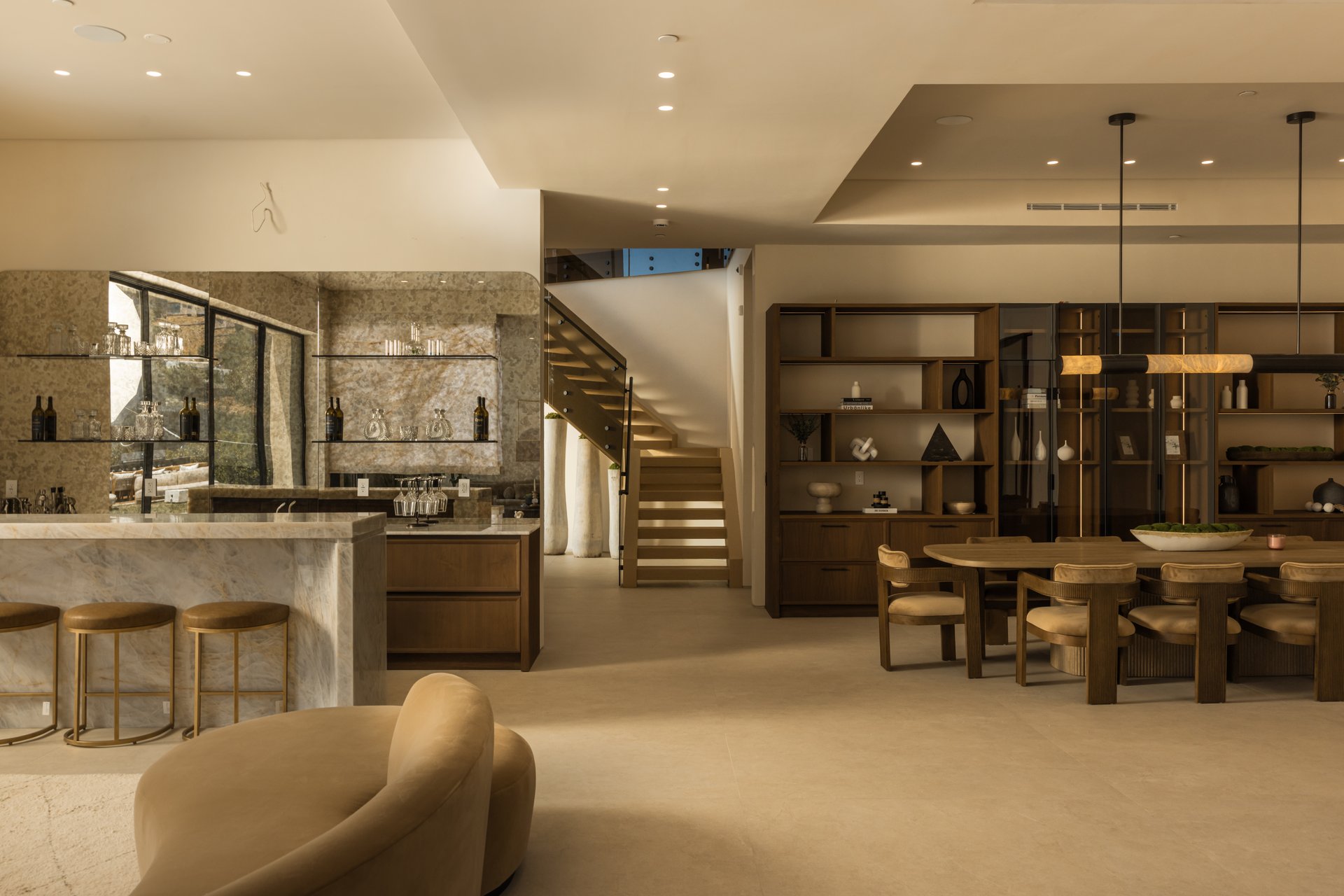 9262 Thrush Way, Hollywood Hills