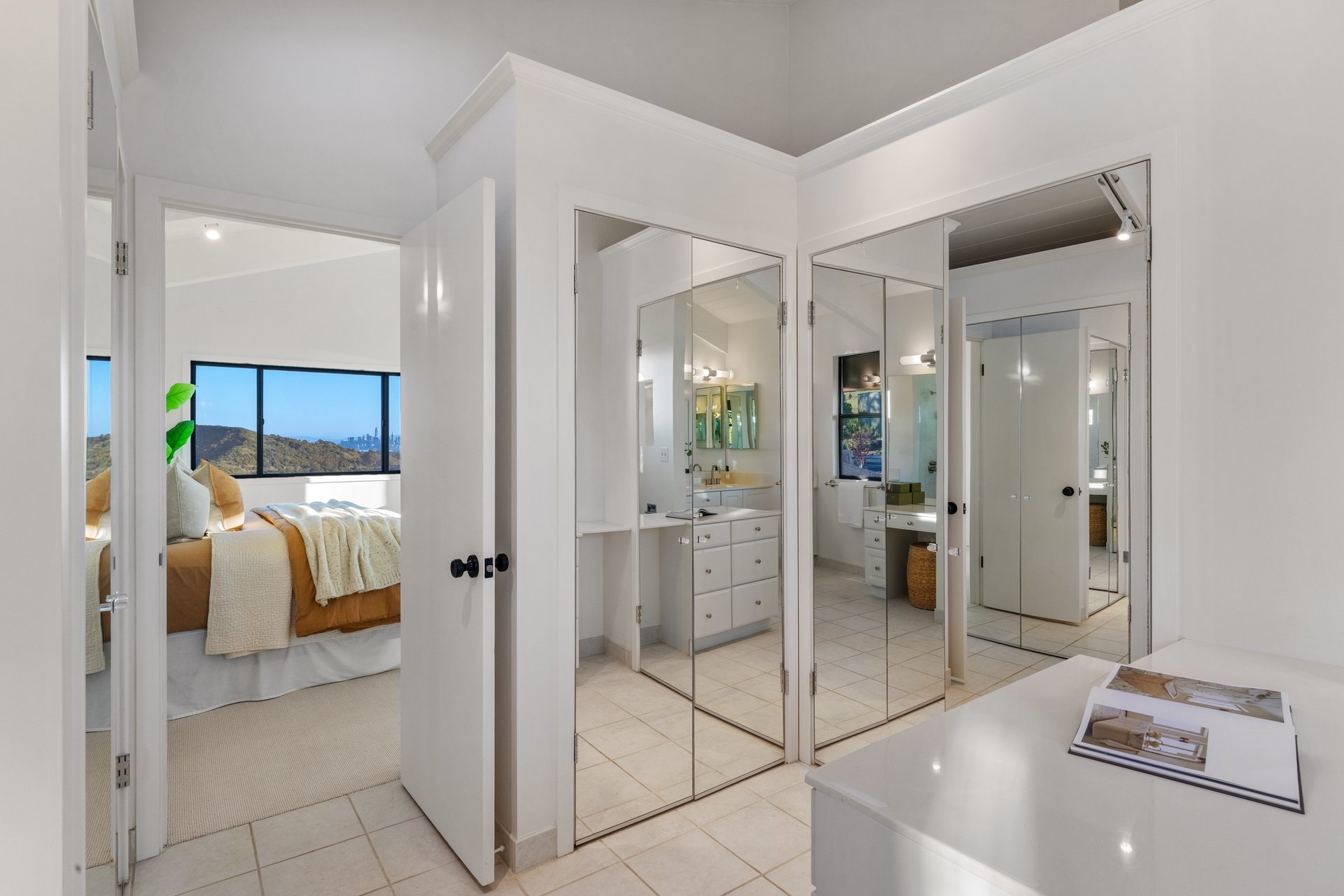Sweeping Views of San Francisco and the Golden Gate Bridge