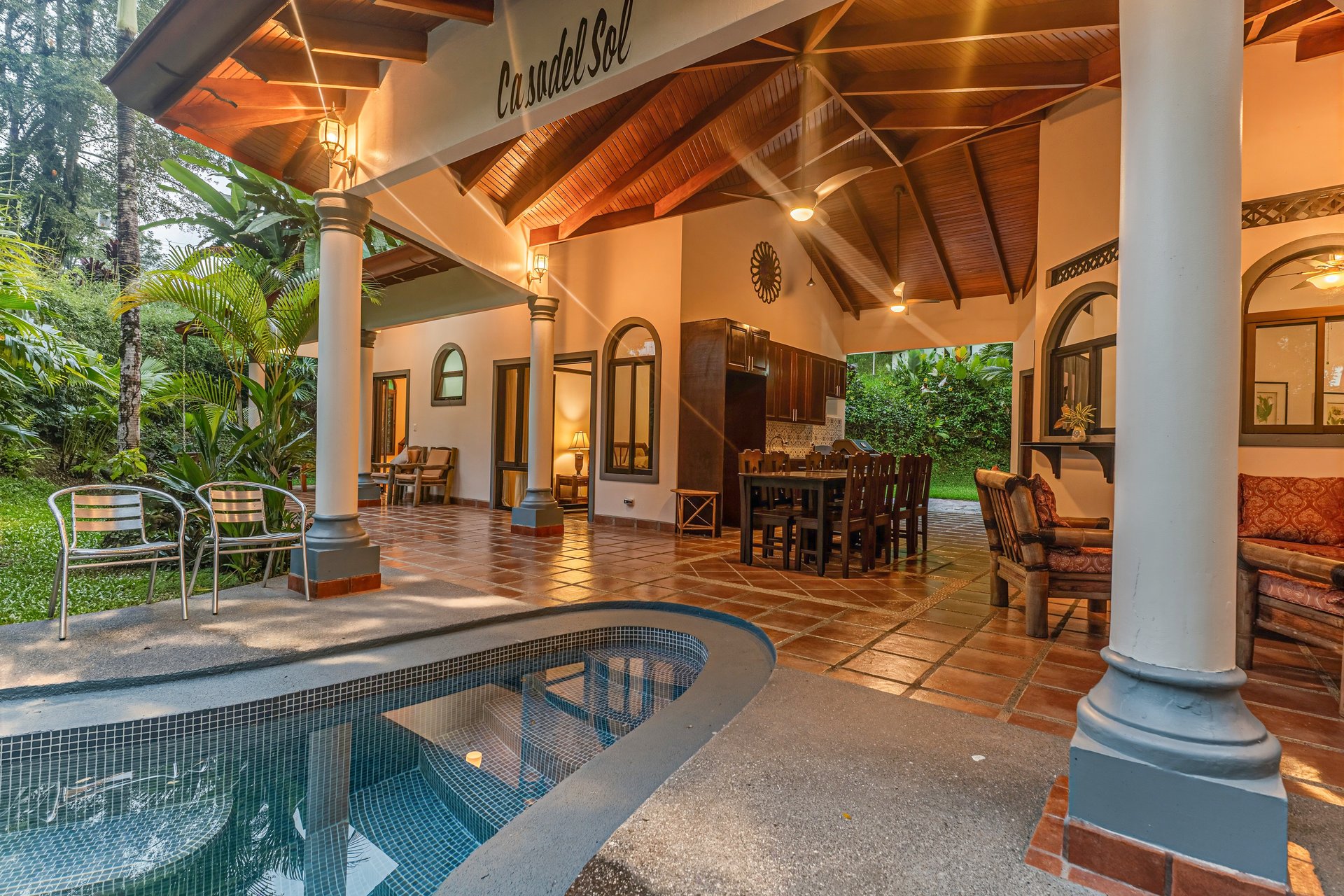 Ojochal Tropical Retreat | 4 Ensuite Bedrooms, Pool & Outdoor Living