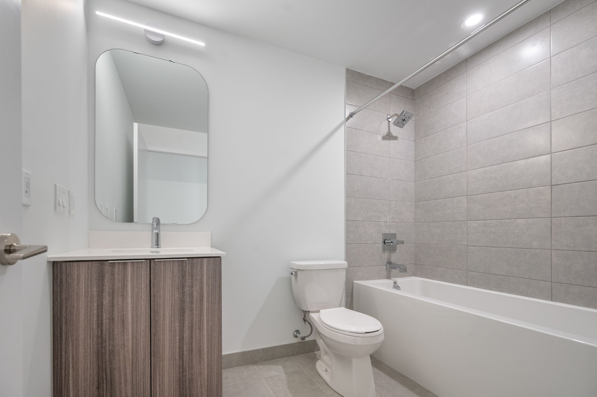 15 Richardson Street Unit:612
