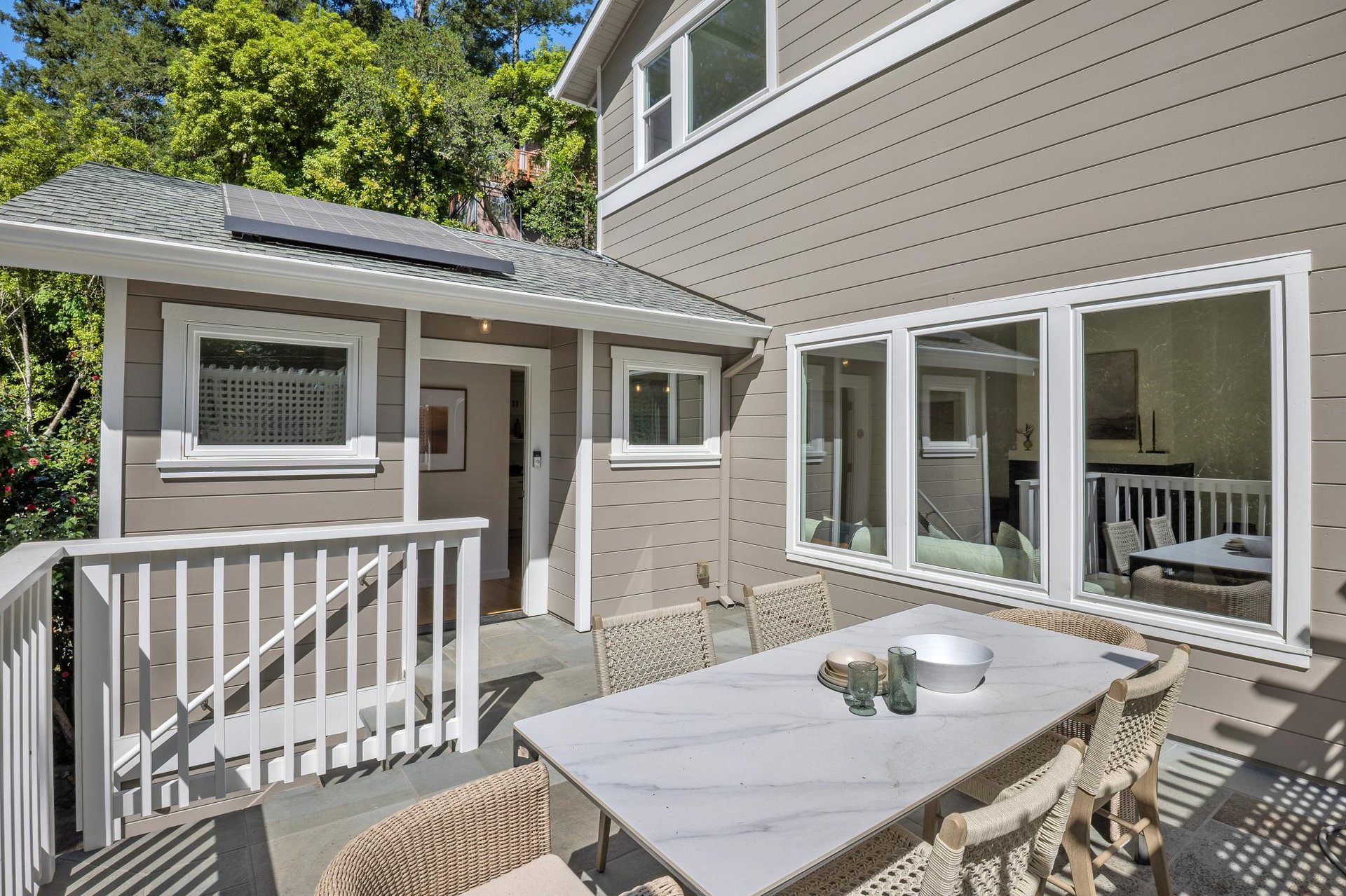334 West Blithedale