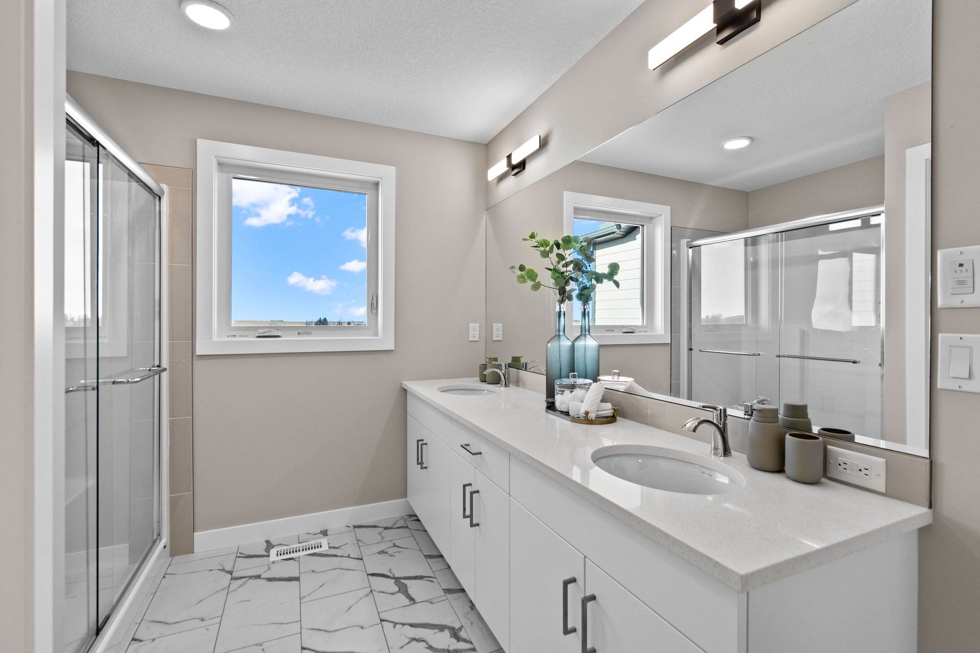155 Belvedere Crescent SE