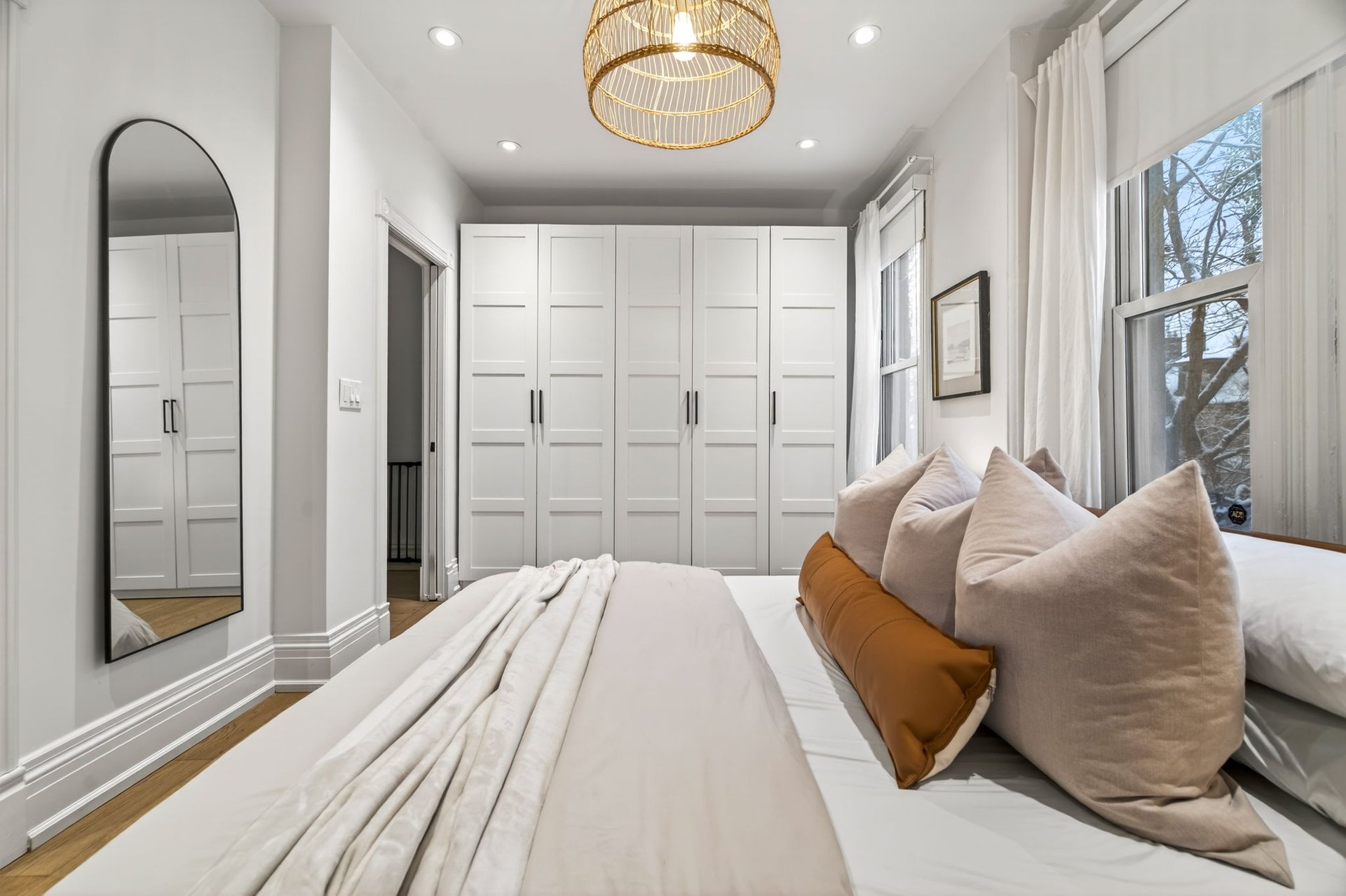 SOLD: Standout Residence In Coveted Summerhill