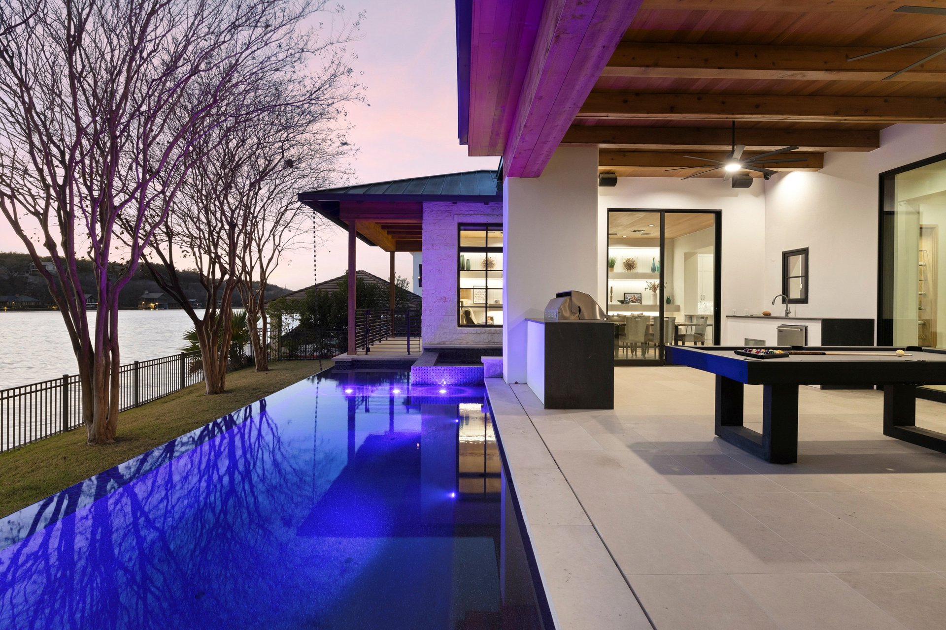 4211 Watersedge Cove