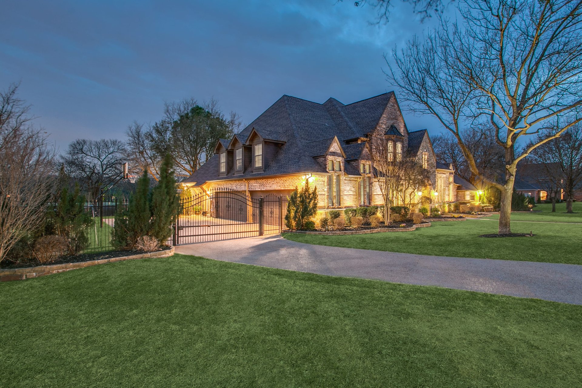 603 Stonebury Drive