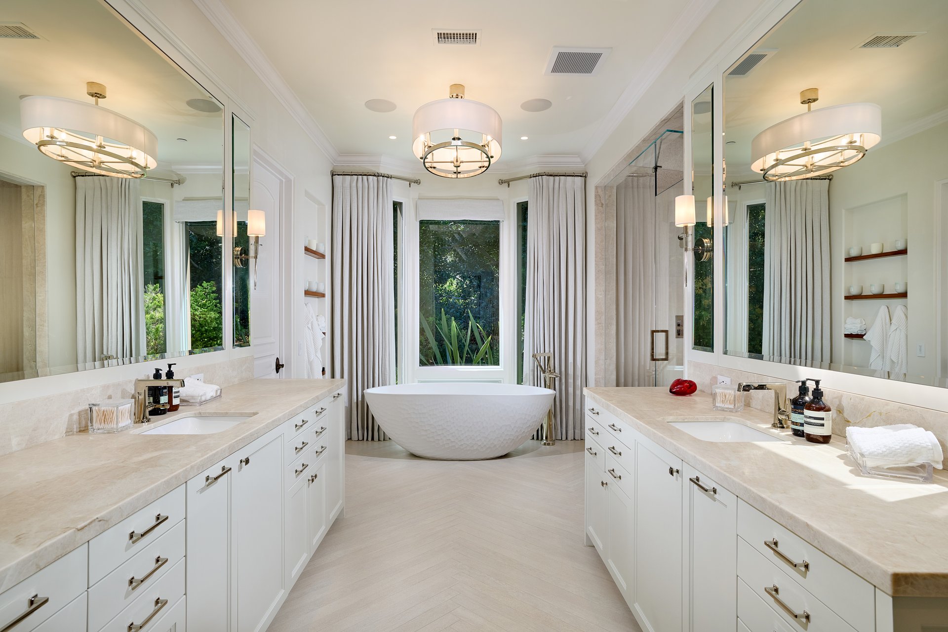  Rancho Santa Fe Living Redefined: Style, Space & Serenity