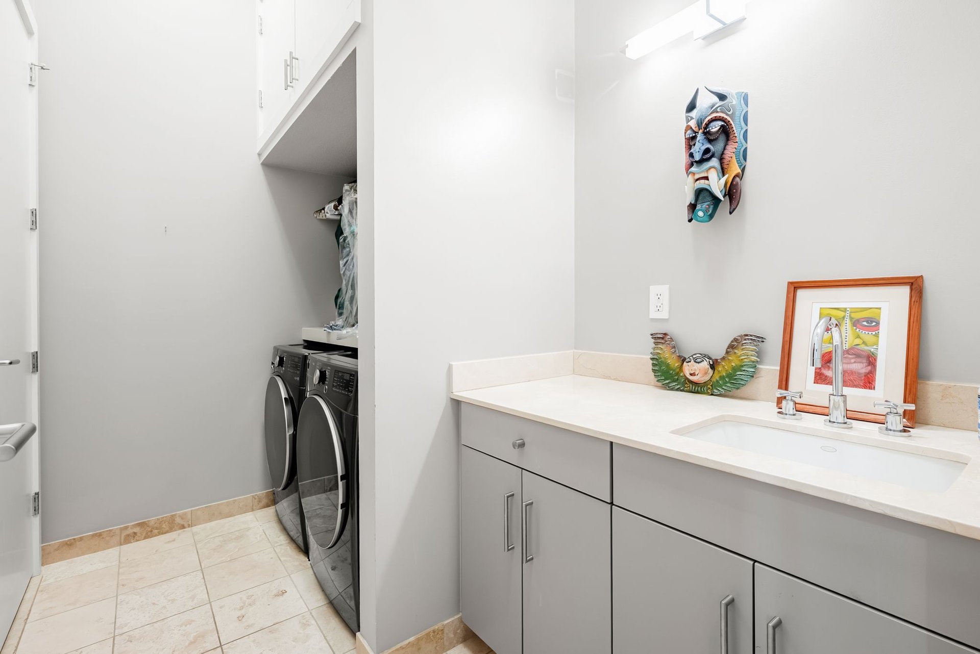 555 E 5th Street #3007