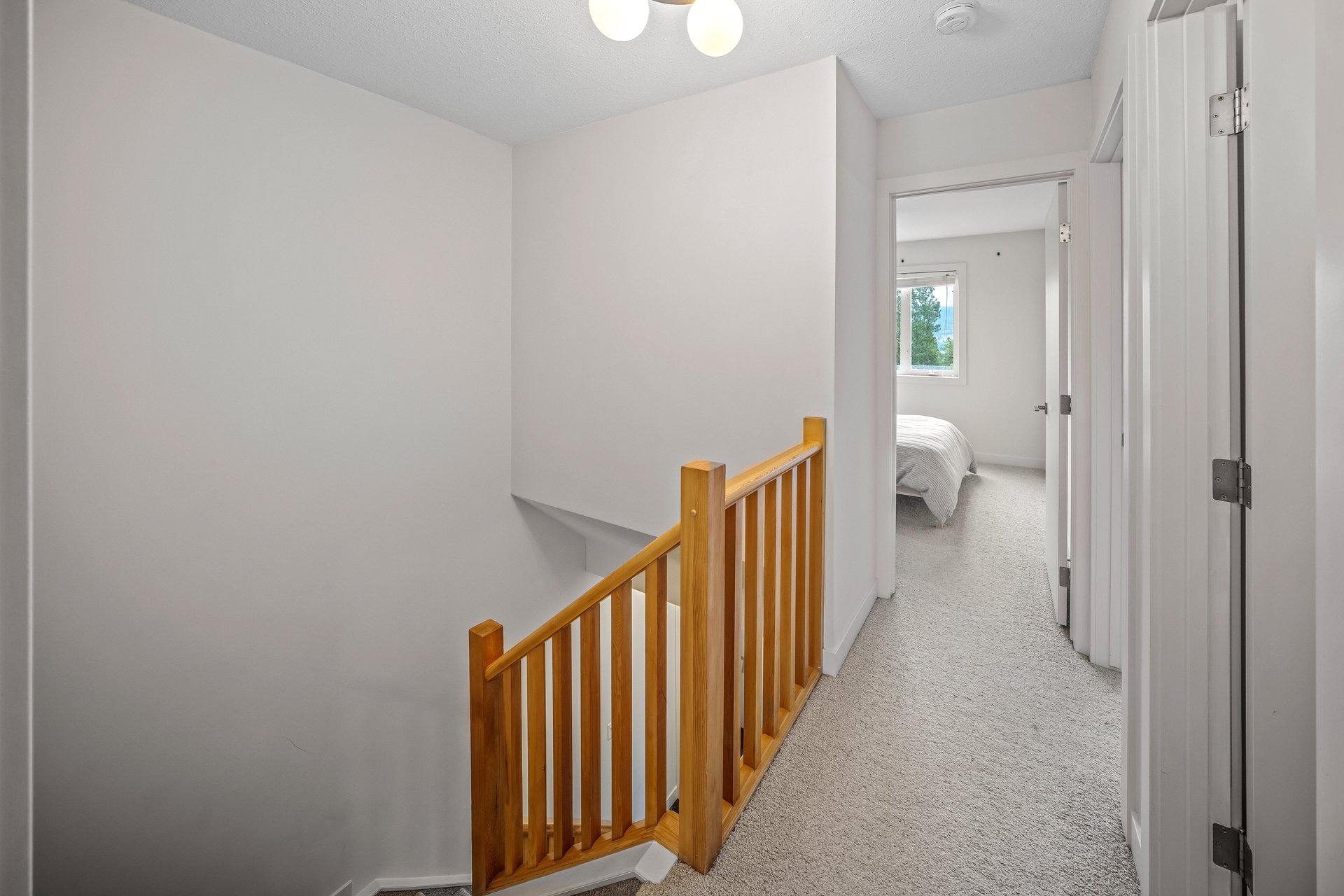 1022 Rundleview Drive Unit: 27