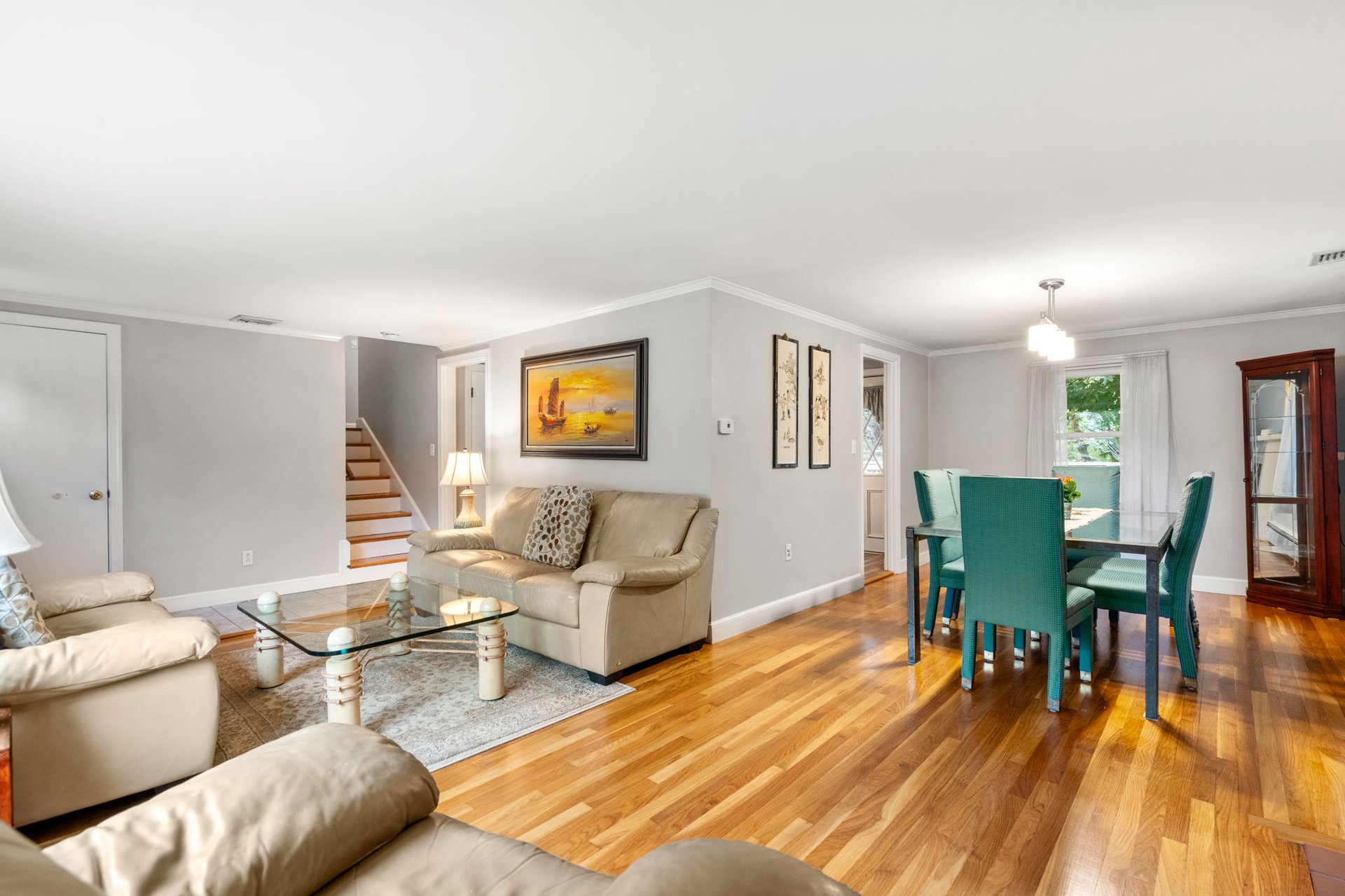 144 Plymouth Ave