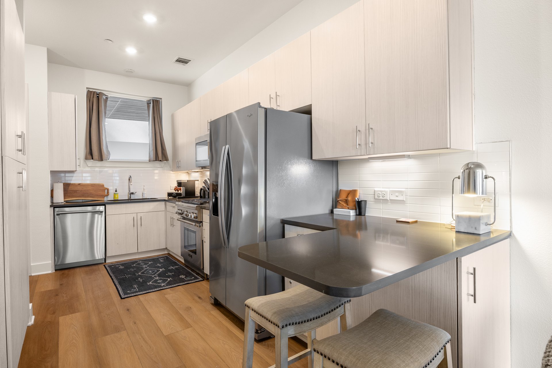 1306 West Avenue #205