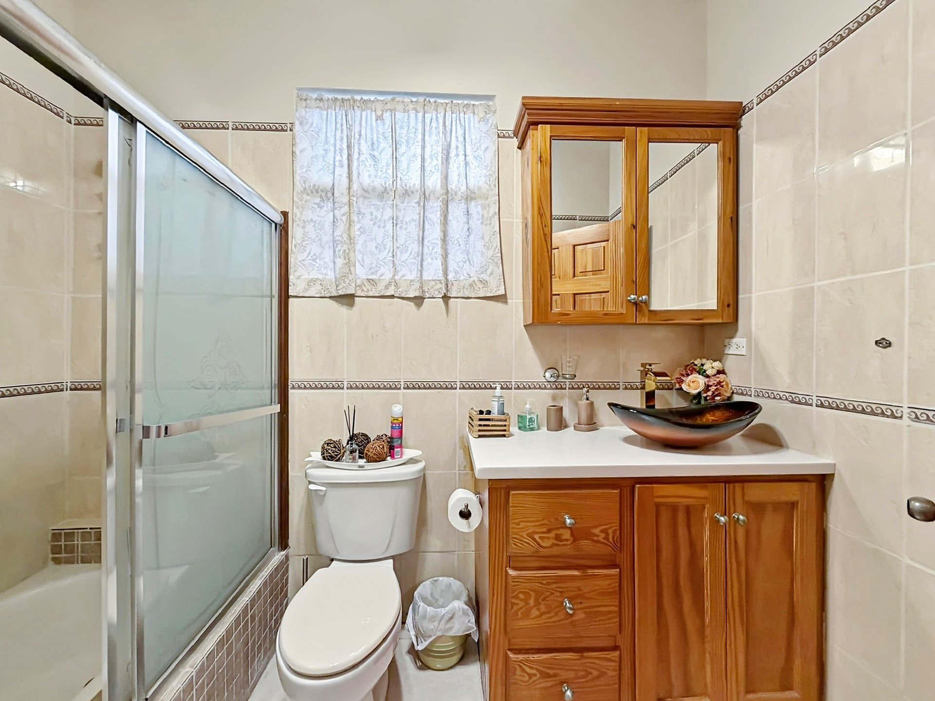 474 Cane Garden Bay 3 Bedroom Apartment 