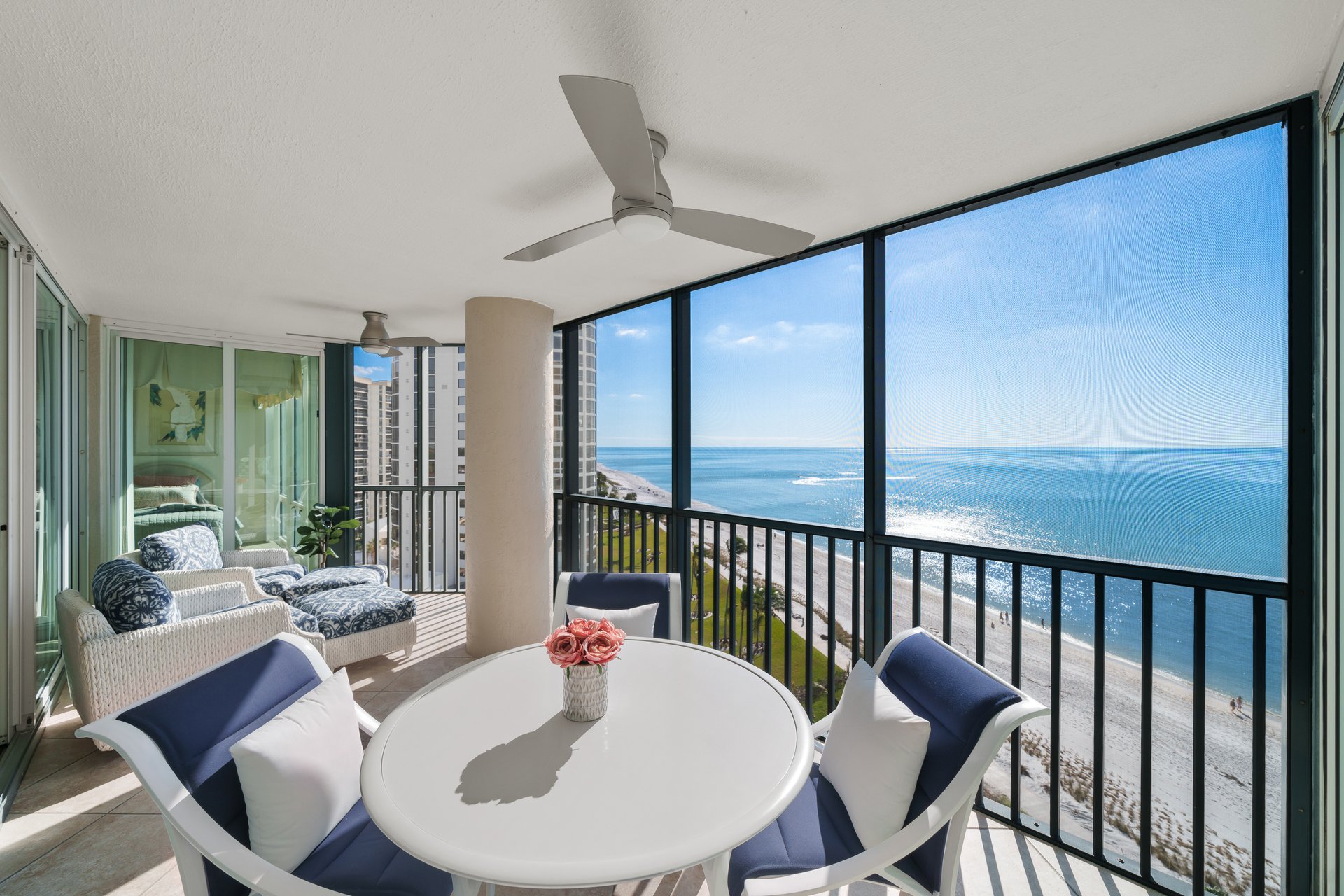 VISTAS 903 AT PARK SHORE