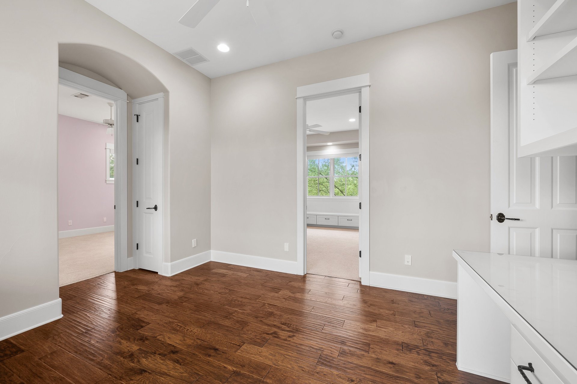 16009 Pontevedra Place