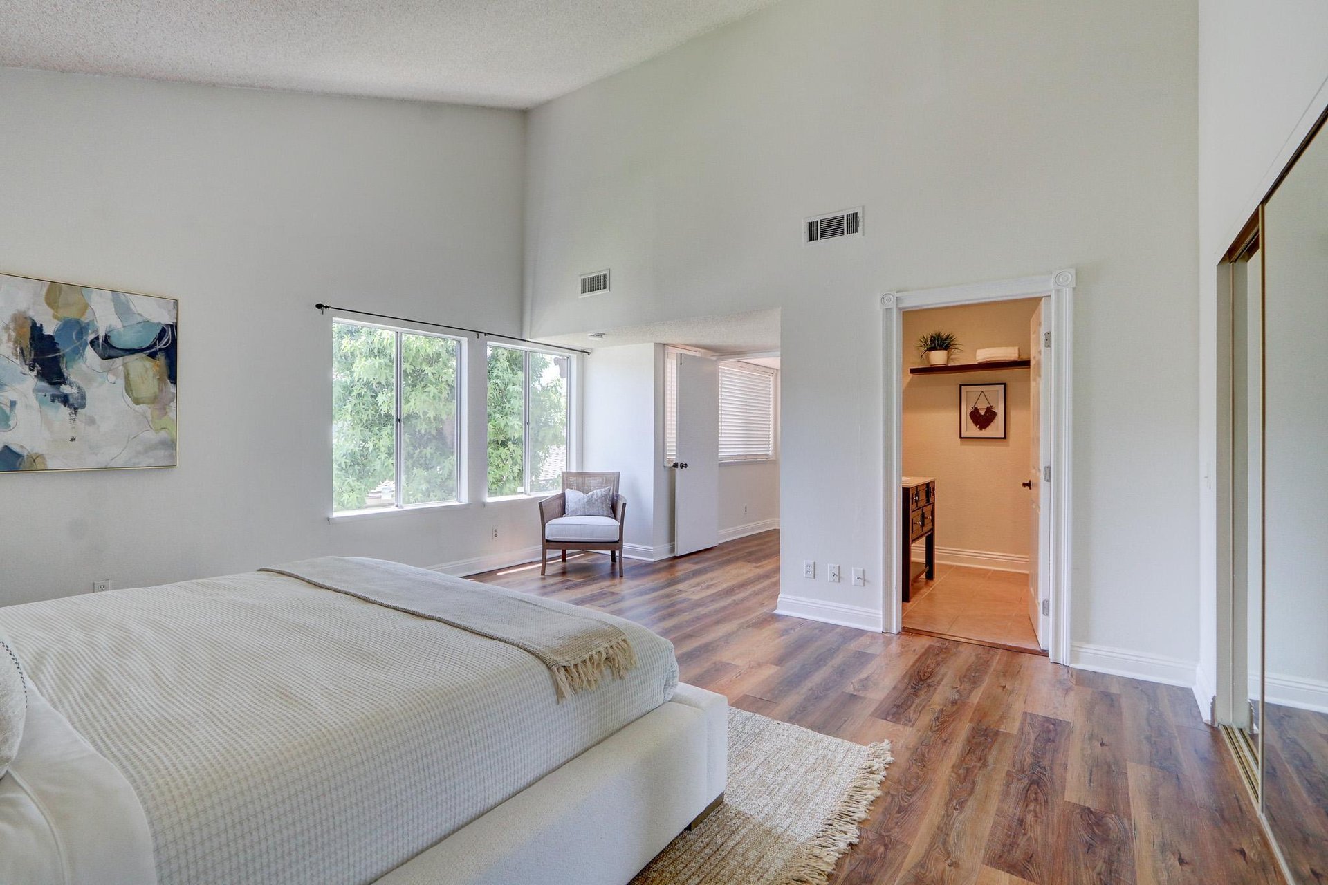 149 Heather Ridge Avenue