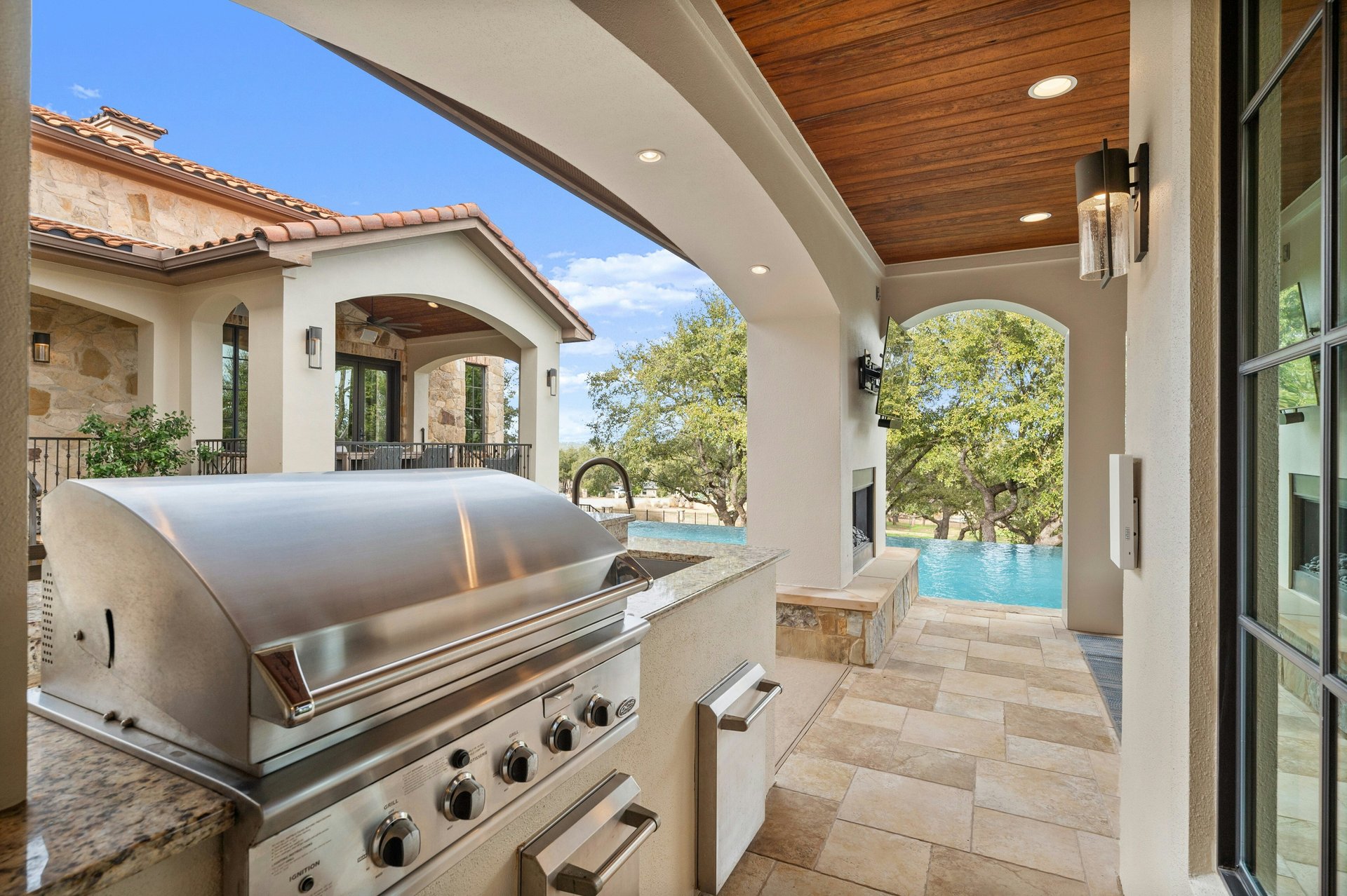 10213 Amwell Cove