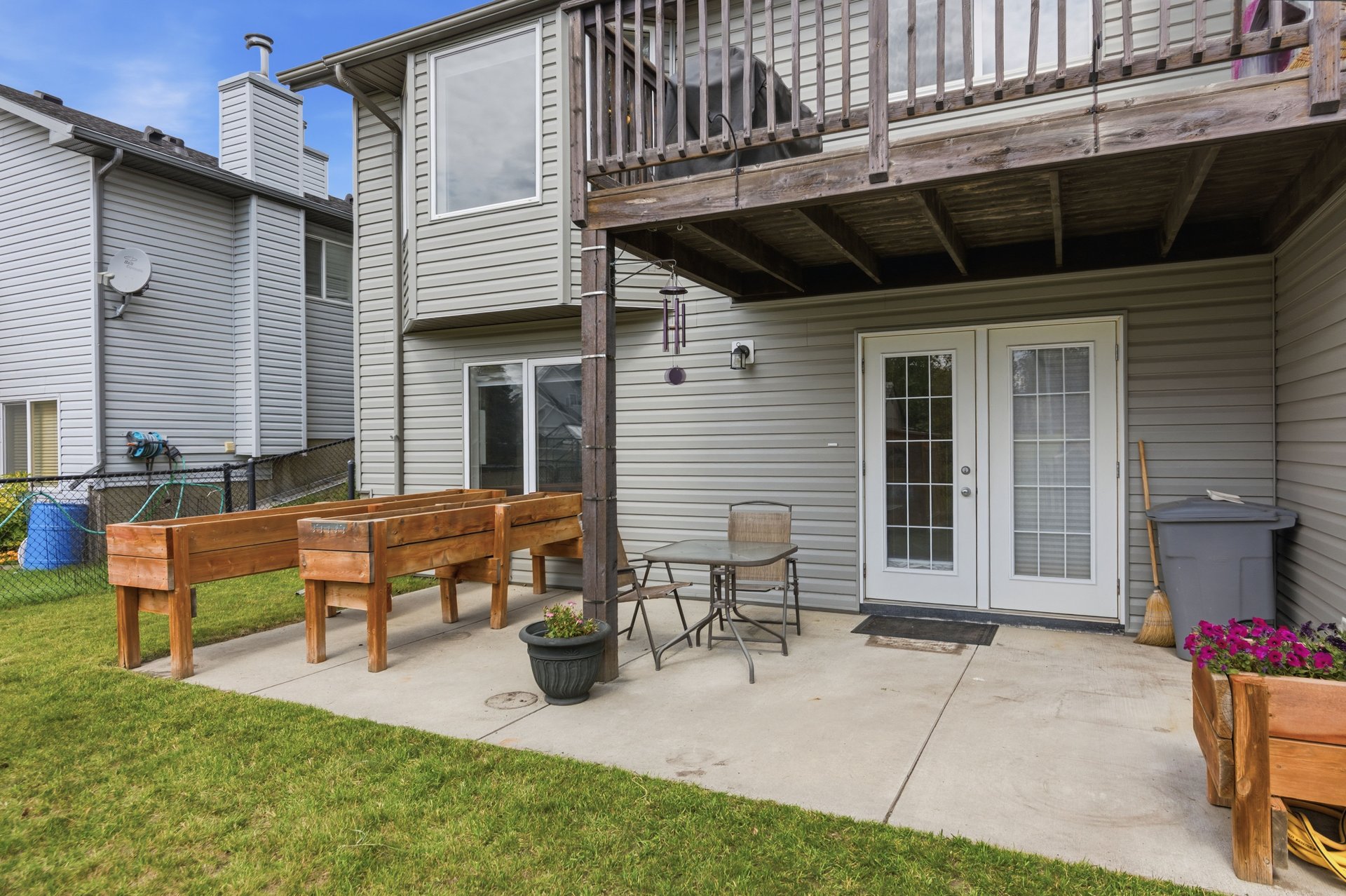 499 Highland Close