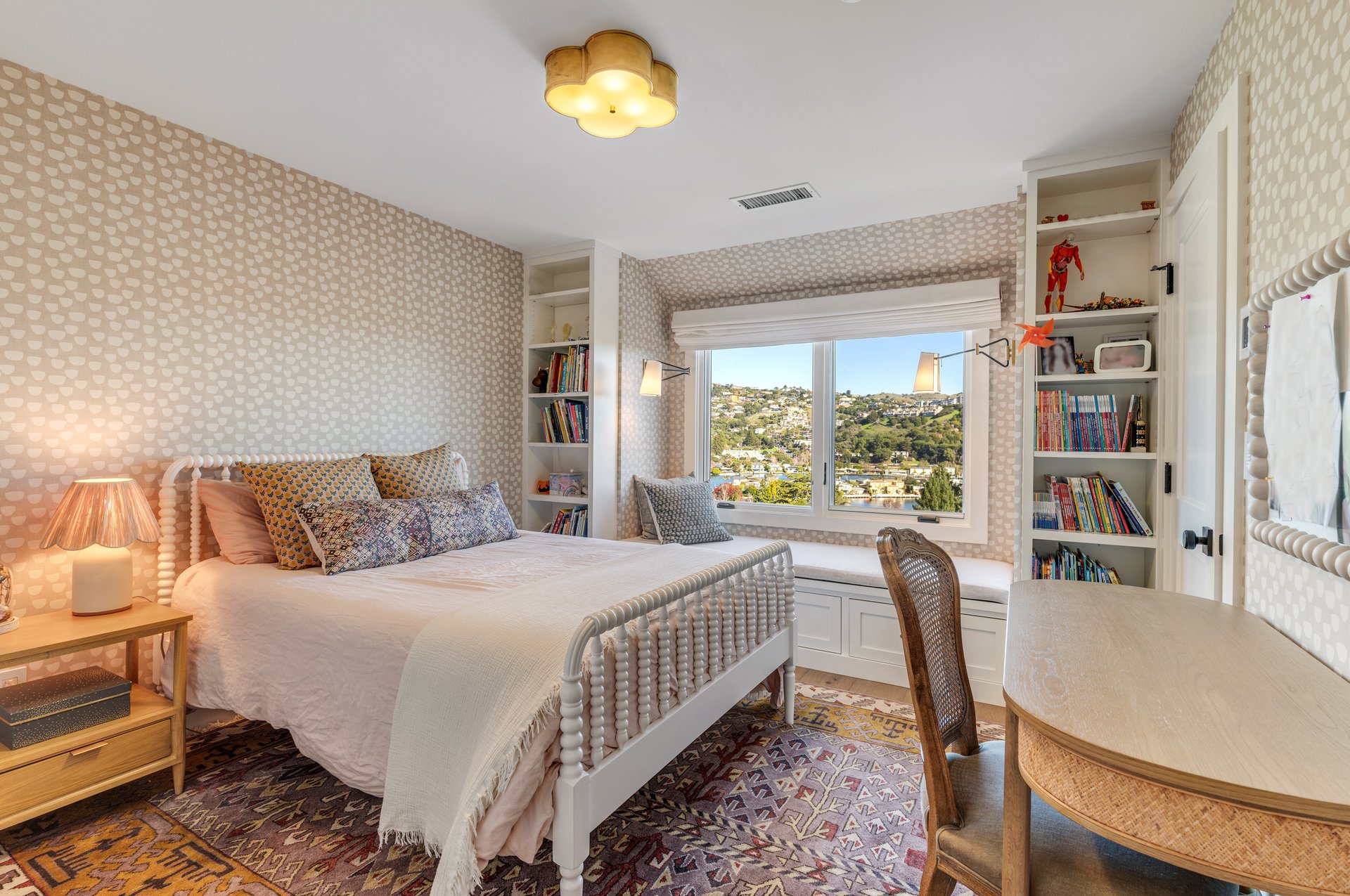Stylish and Renovated Belvedere Beauty