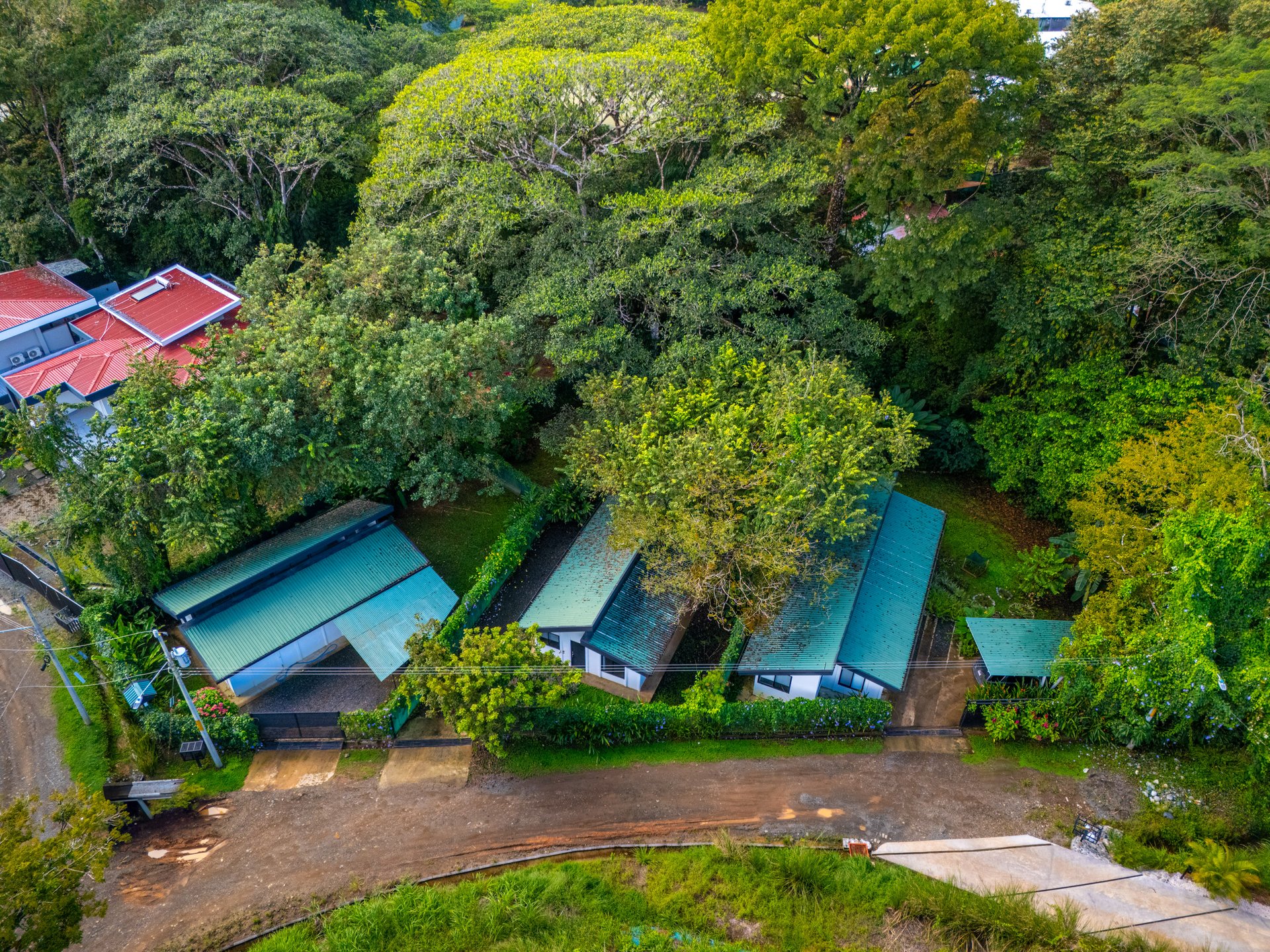 Turnkey Property with 3 Income-Generating Homes in an Exceptional Uvita Location