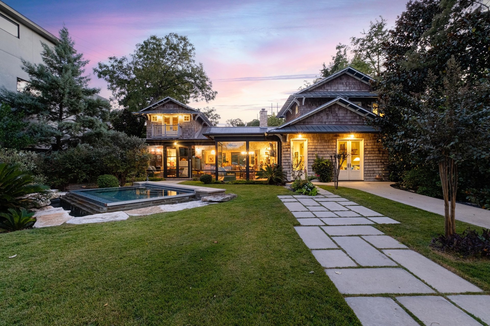 1406 Rockcliff Road