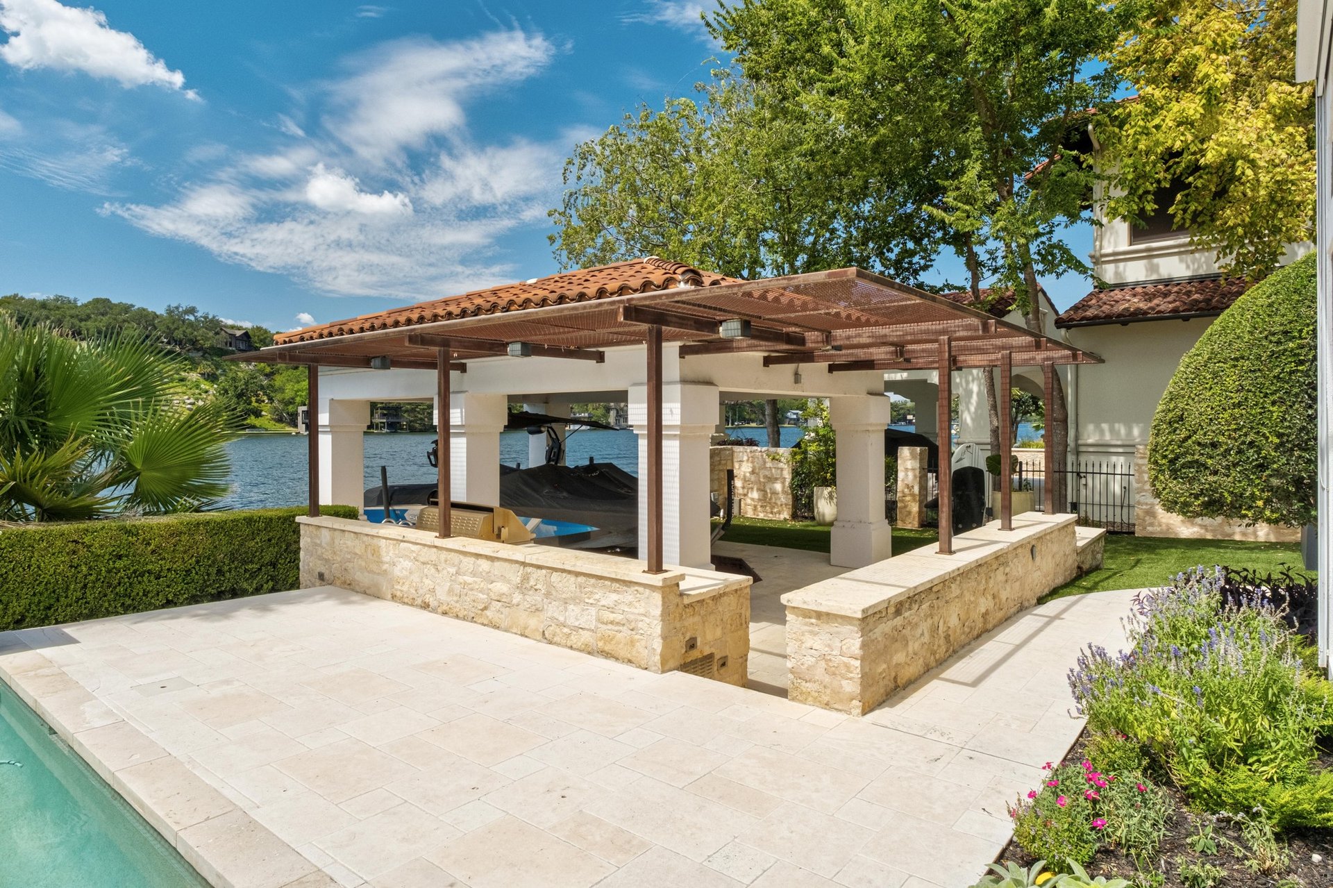 4516 Island Cove
