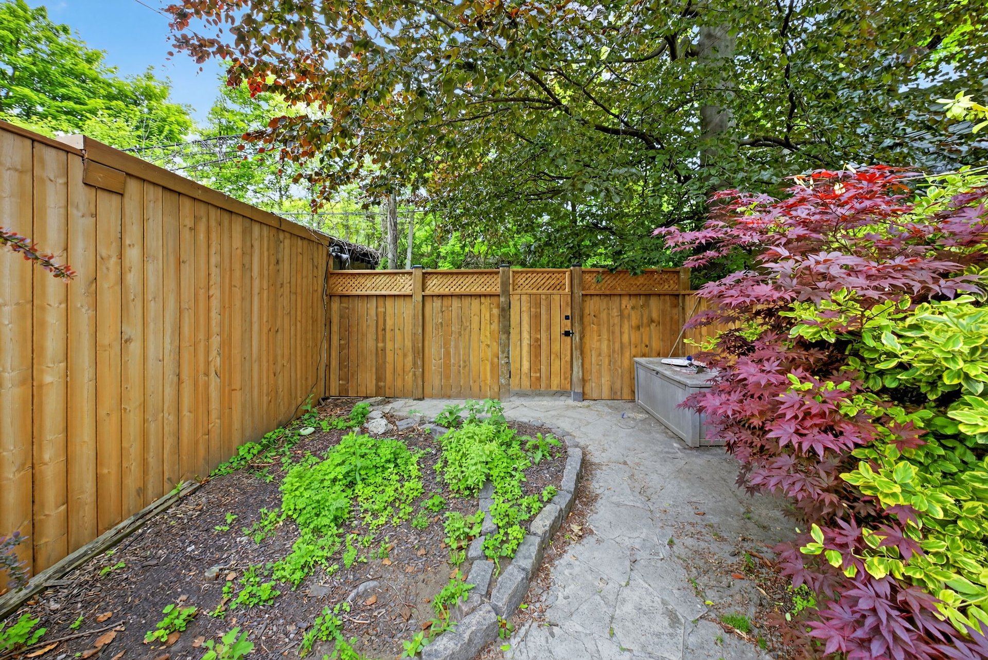 SOLD: Standout Residence In Coveted Summerhill